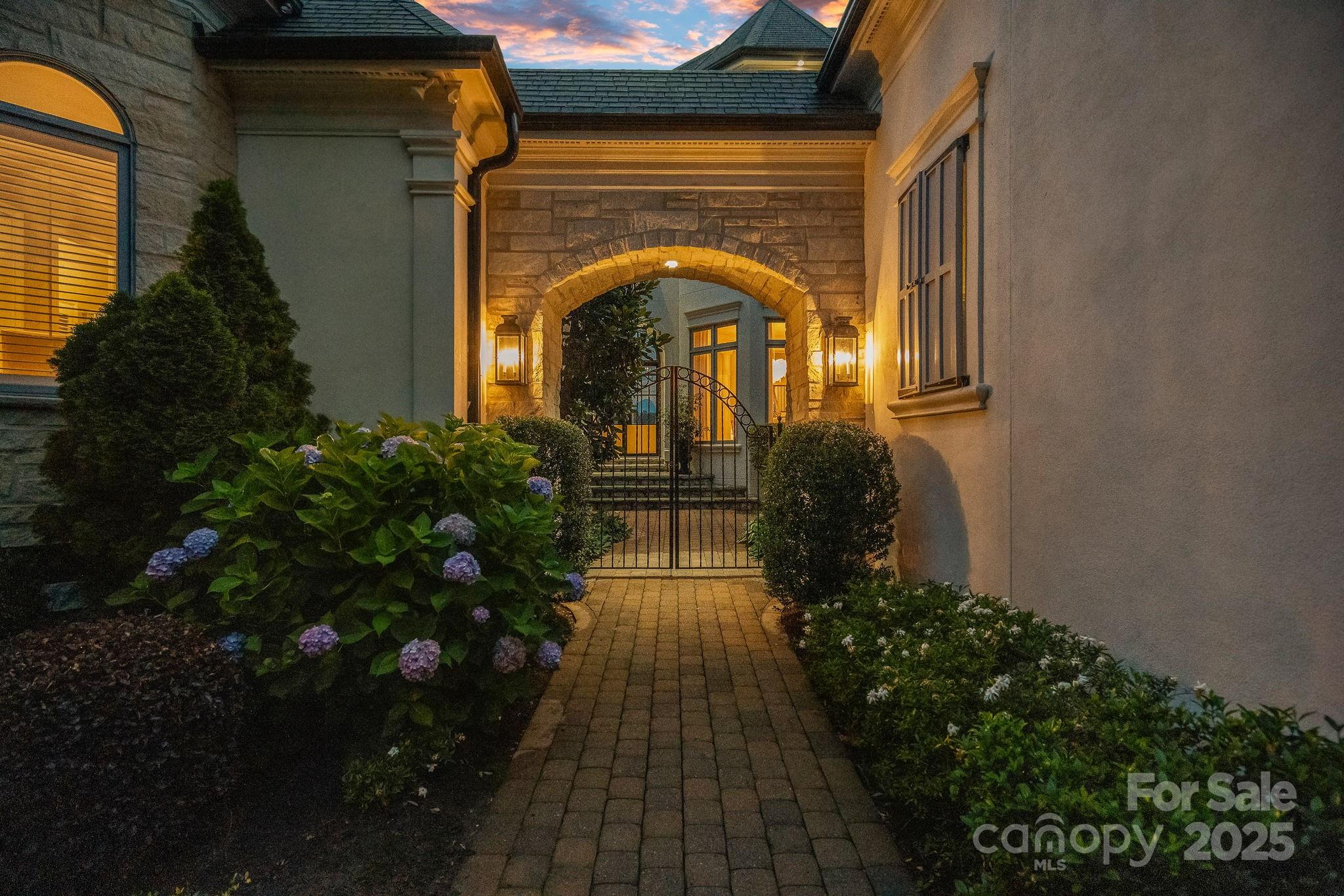 18408 Harbor Light Boulevard