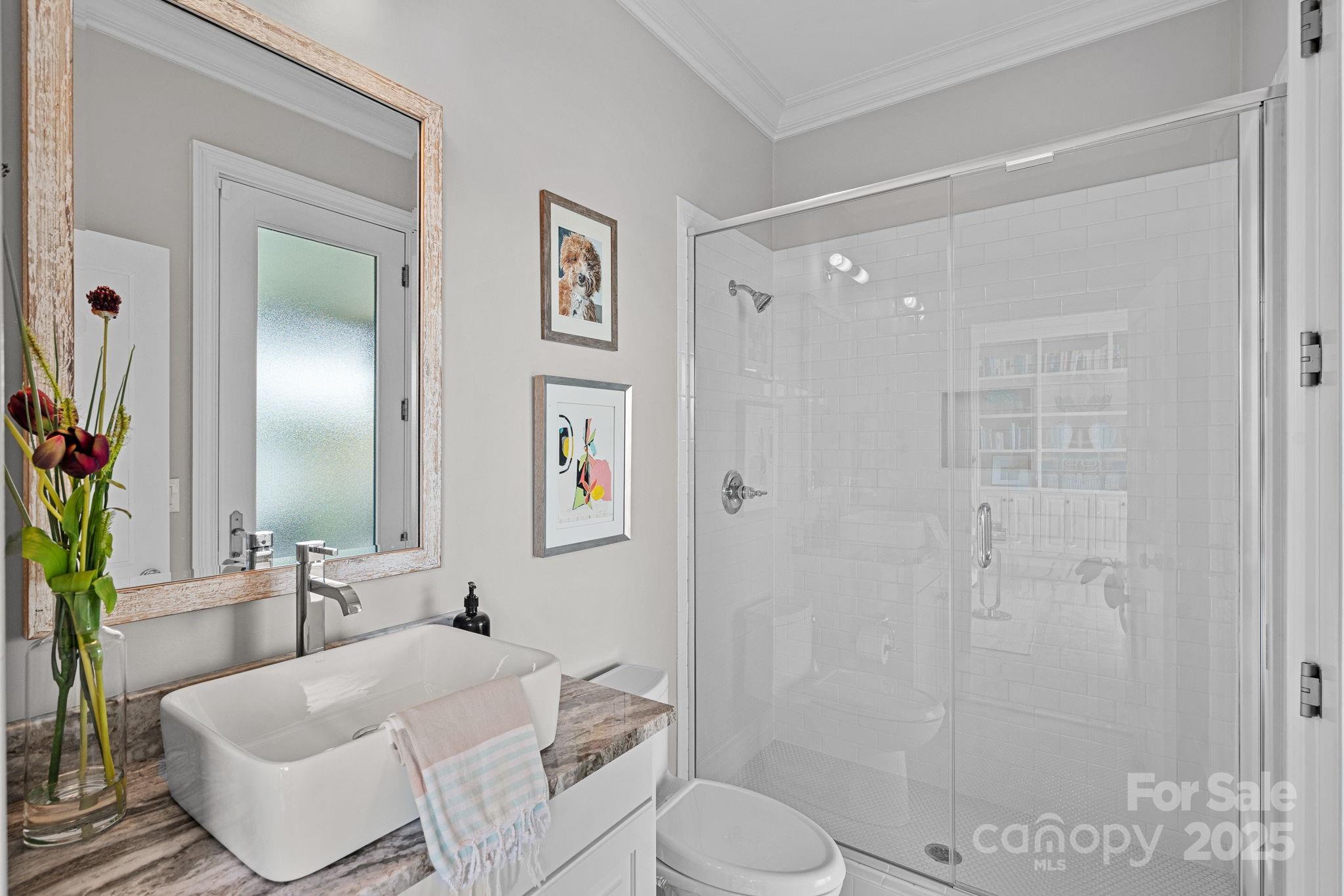 The Peninsula - Residential