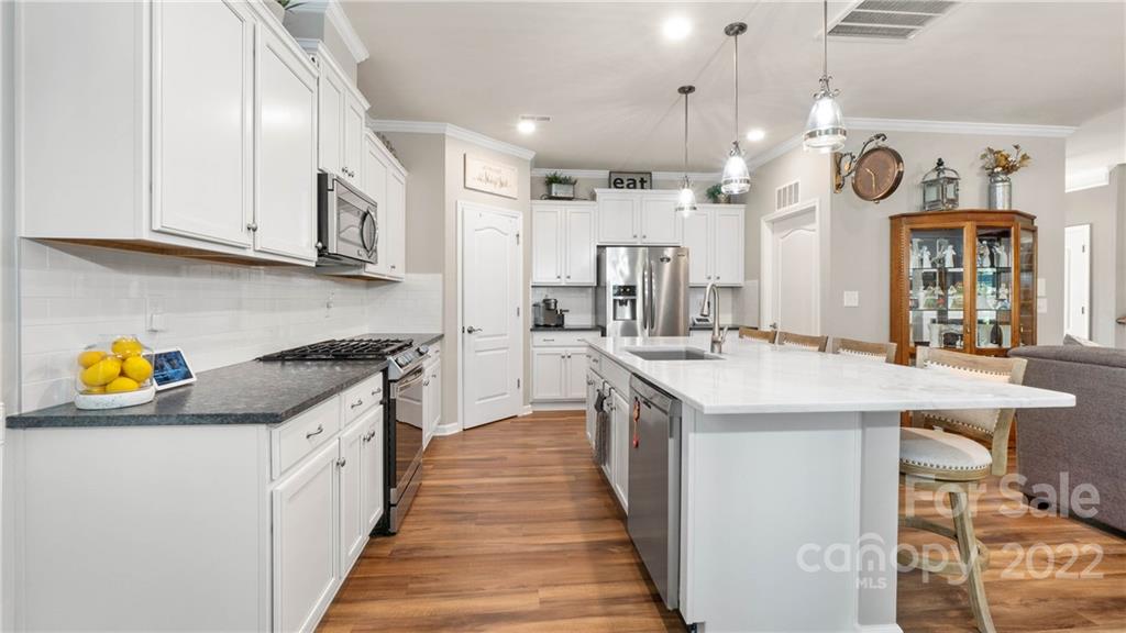 Tree Tops - Residential