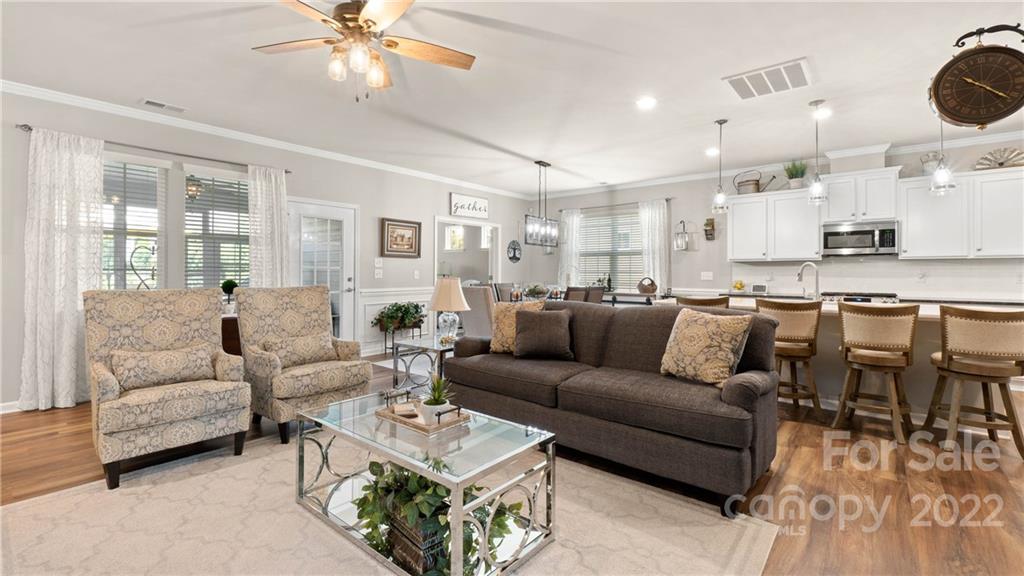 Tree Tops - Residential