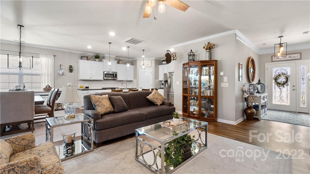 Tree Tops - Residential