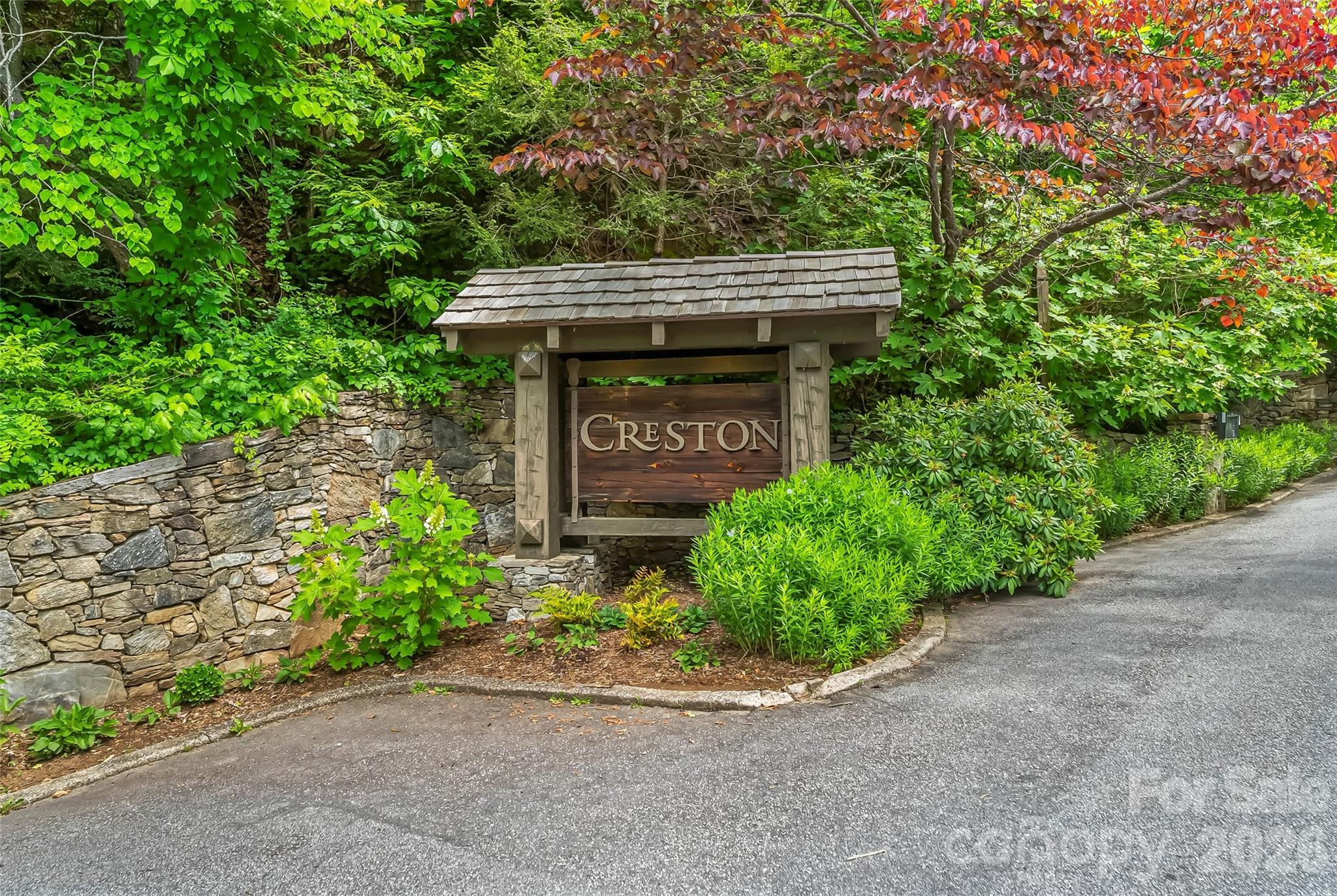 Creston - Land