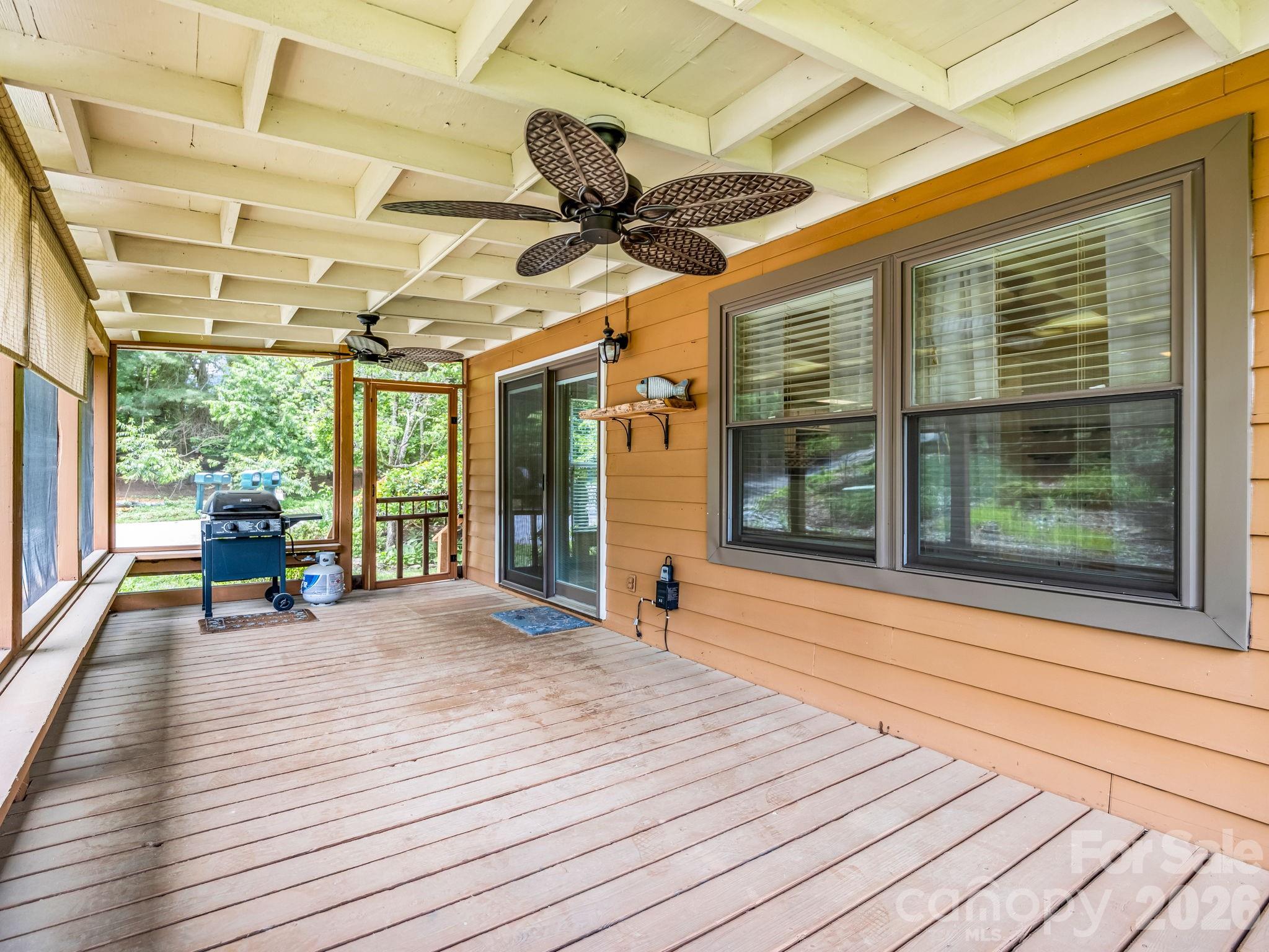 Willow Lake - Residential