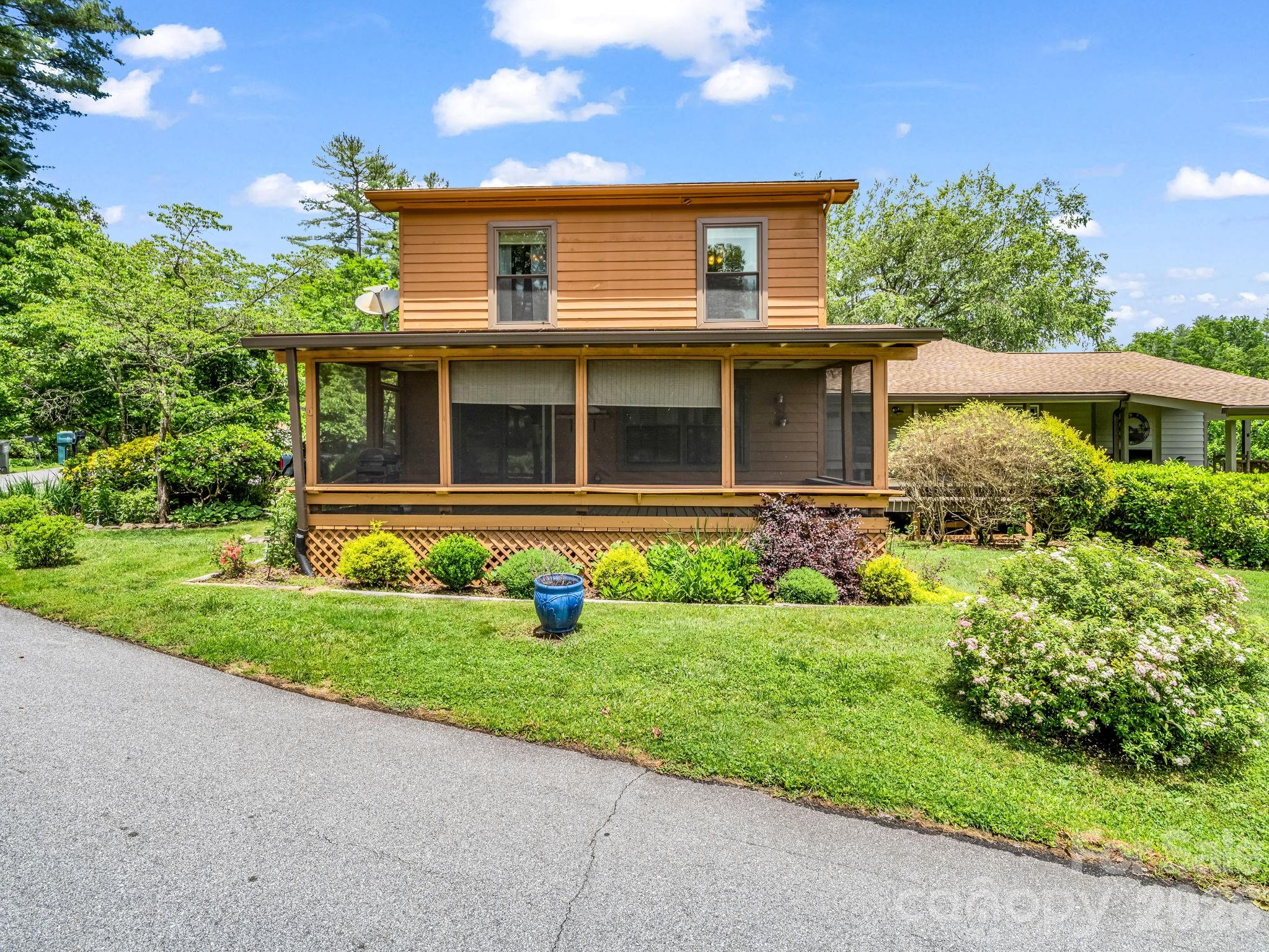 Willow Lake - Residential
