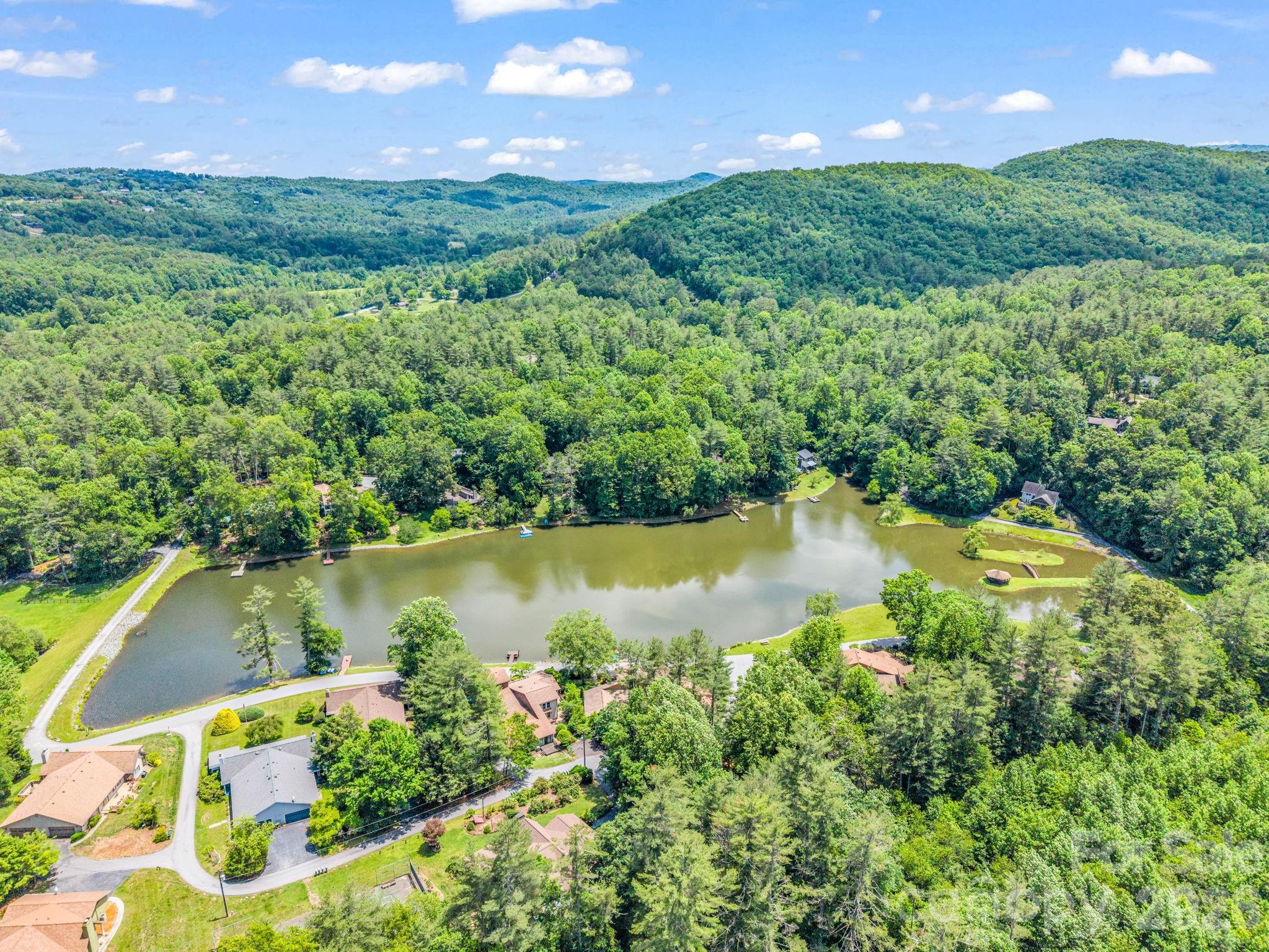 Willow Lake - Residential
