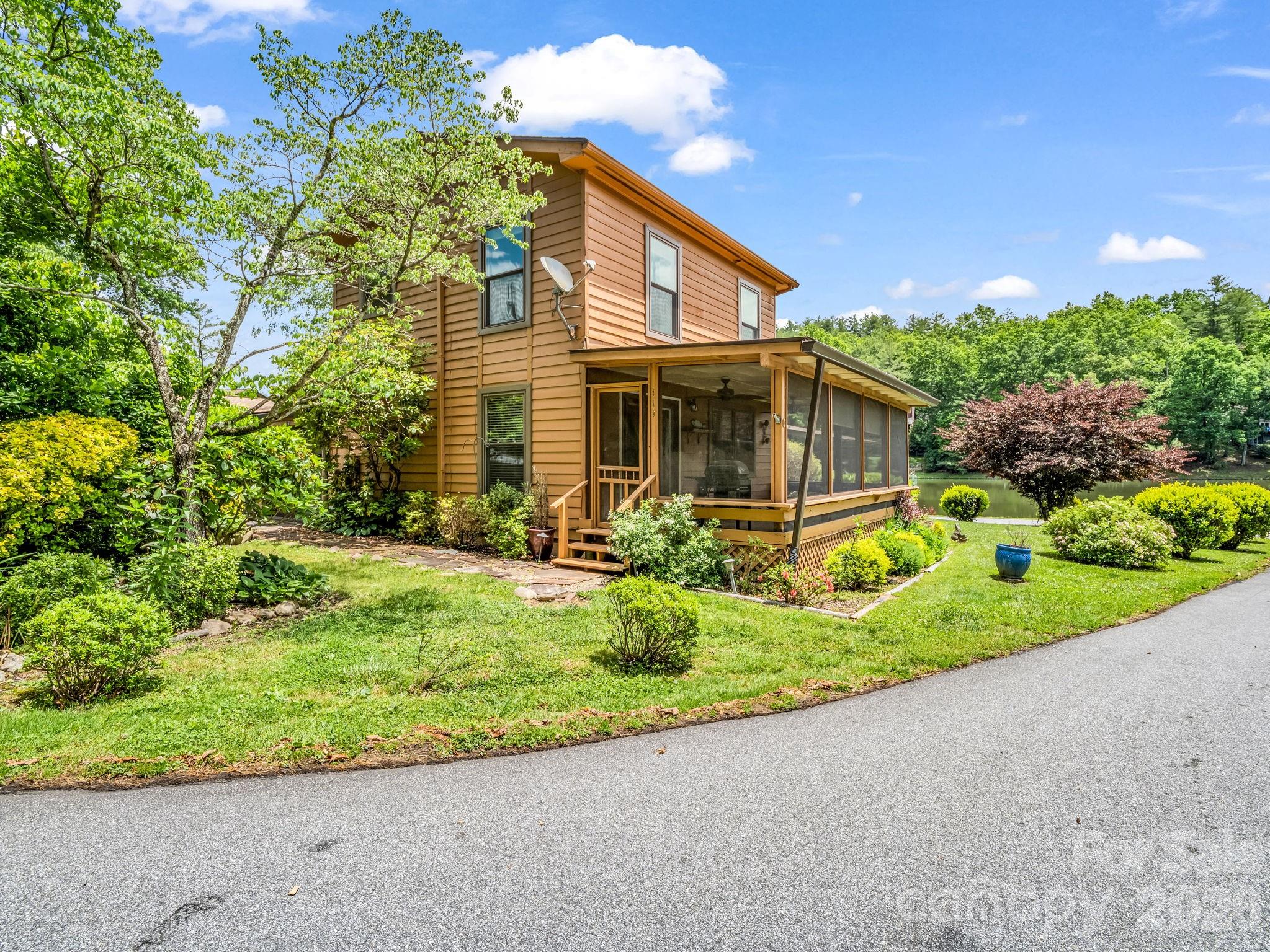 Willow Lake - Residential