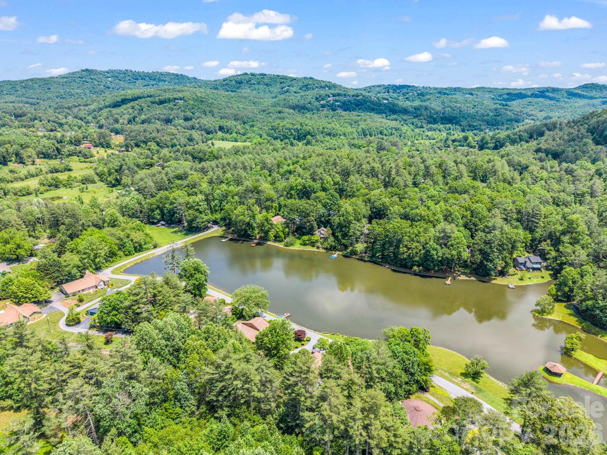Willow Lake - Residential