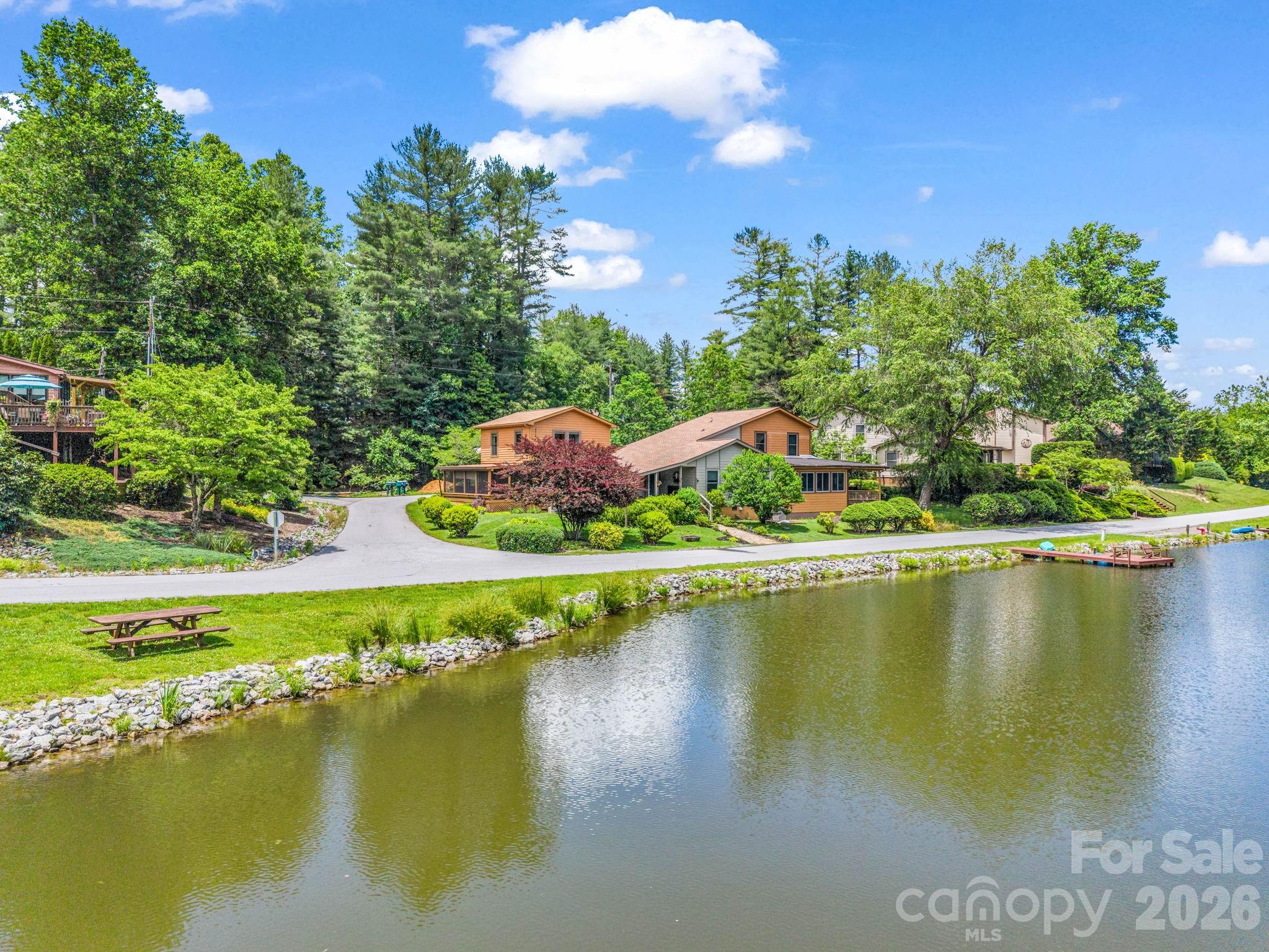 Willow Lake - Residential