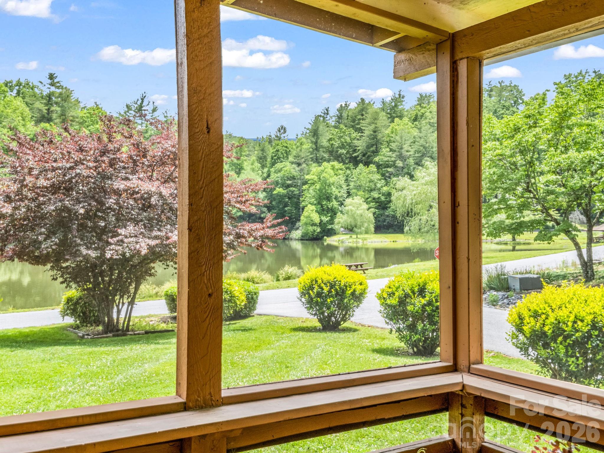 Willow Lake - Residential