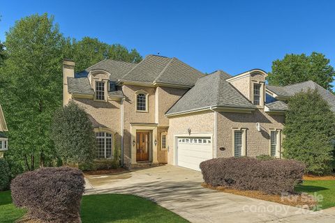 6926 Linkside Court Charlotte NC 28277