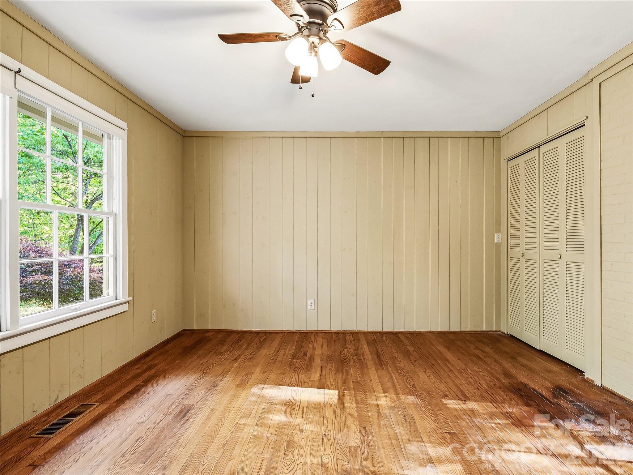 Mountain Shadows - Residential