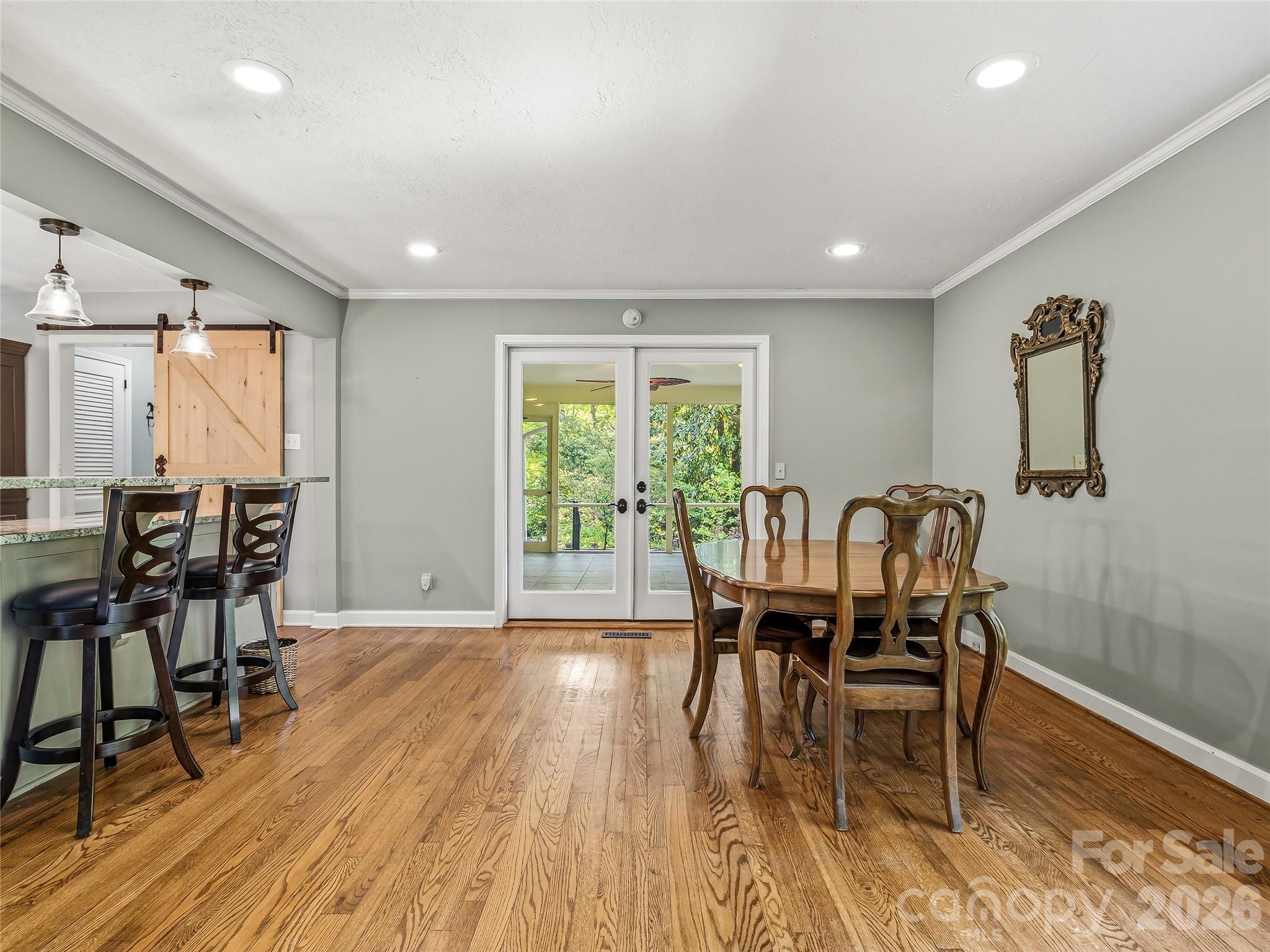 Mountain Shadows - Residential