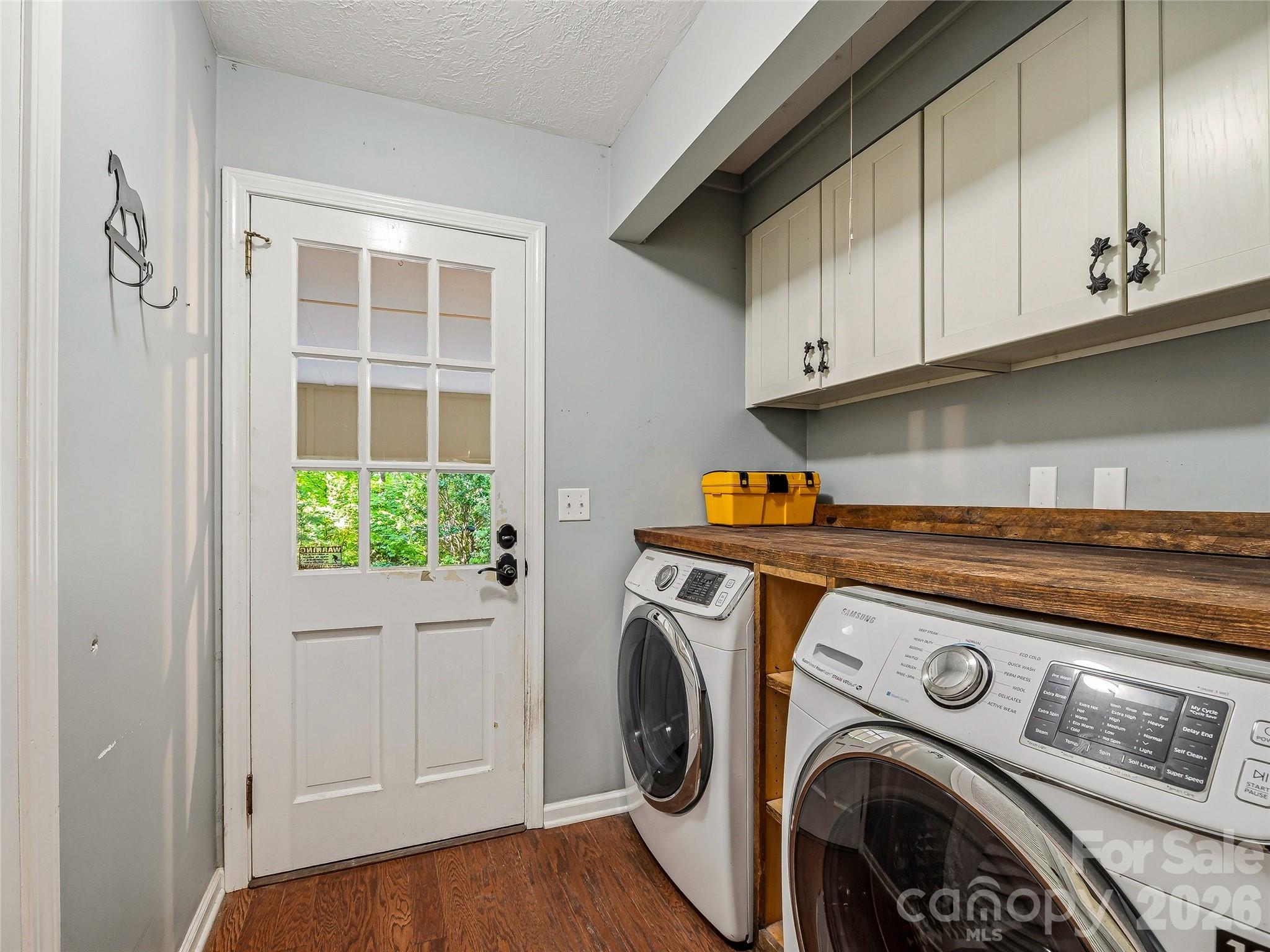 Mountain Shadows - Residential