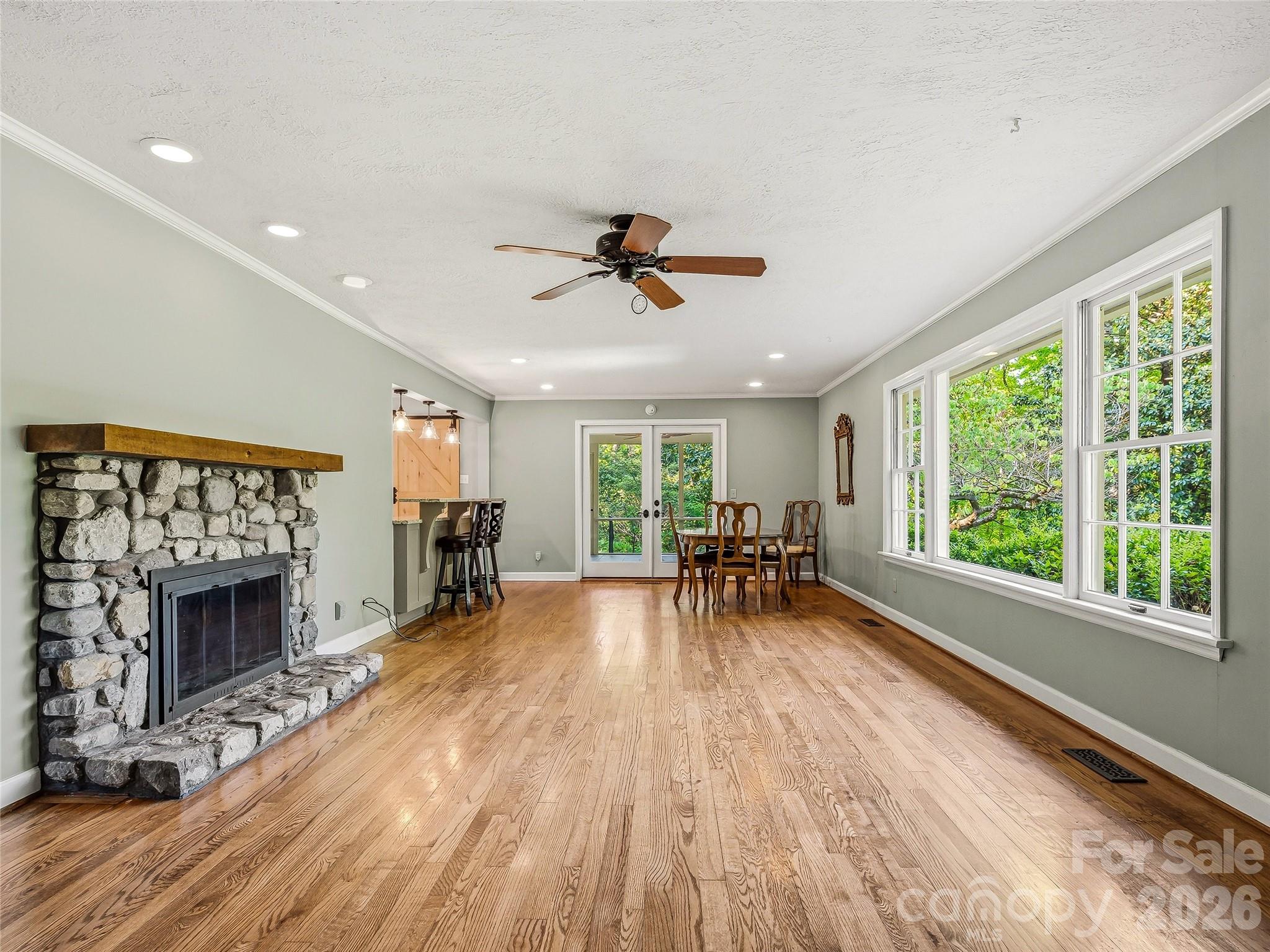 Mountain Shadows - Residential