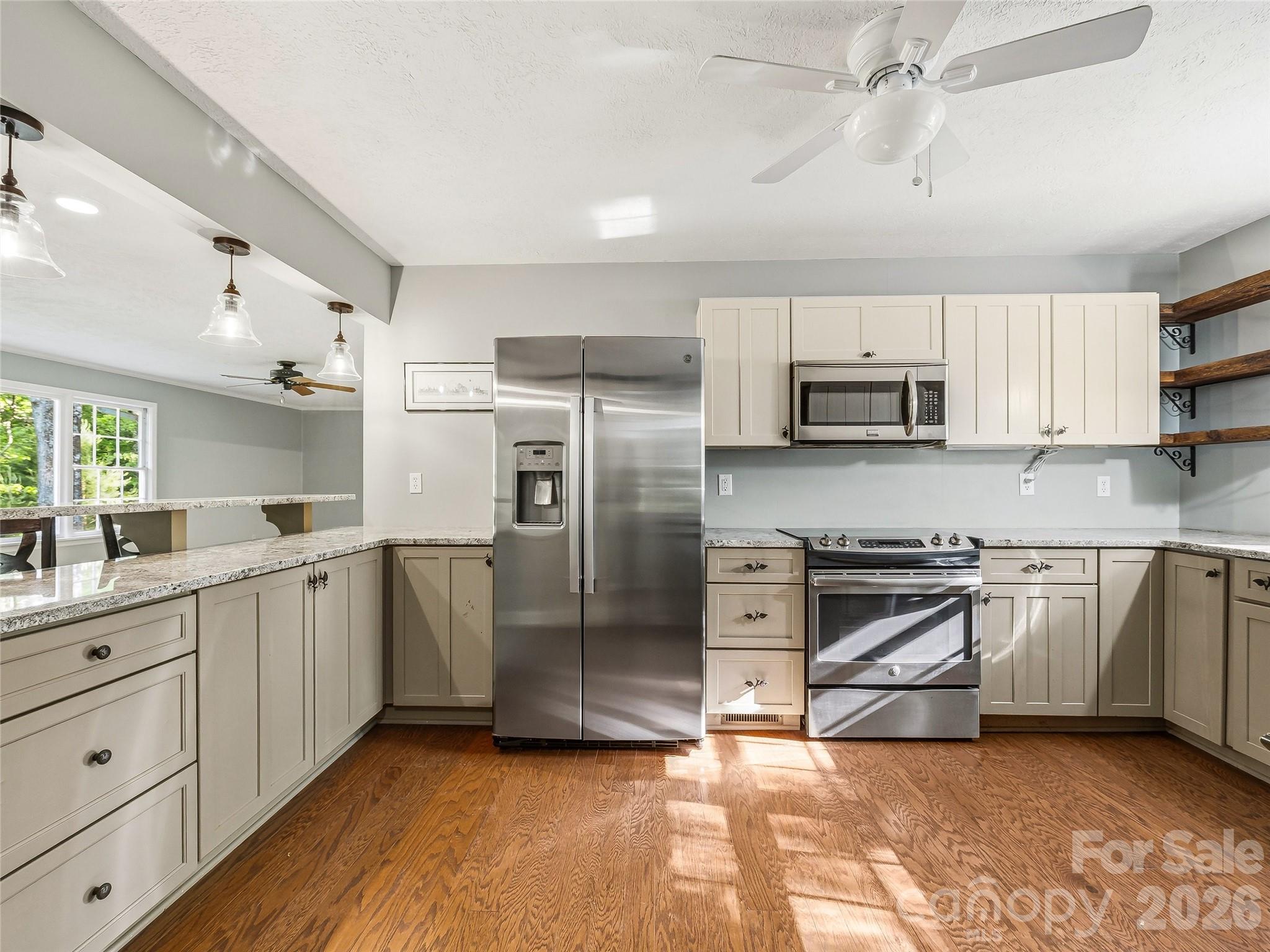 Mountain Shadows - Residential