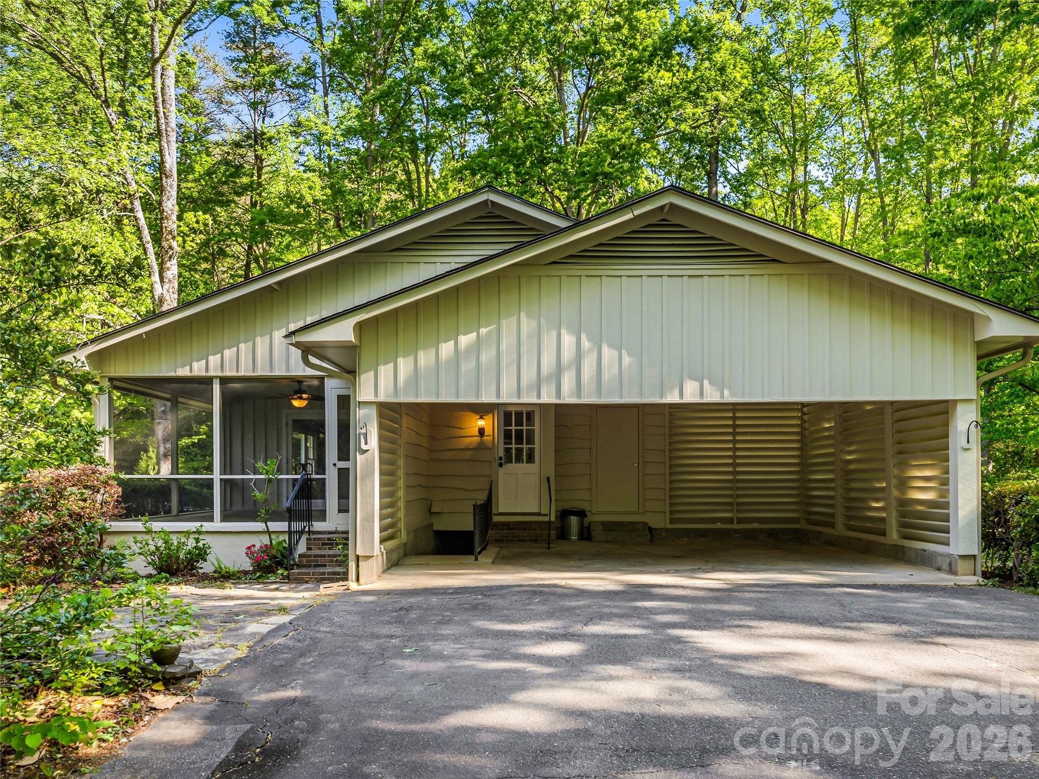 Mountain Shadows - Residential