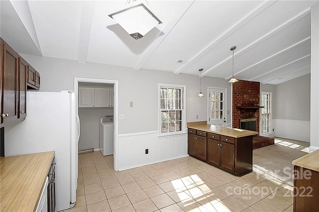 Sardis Forest - Residential