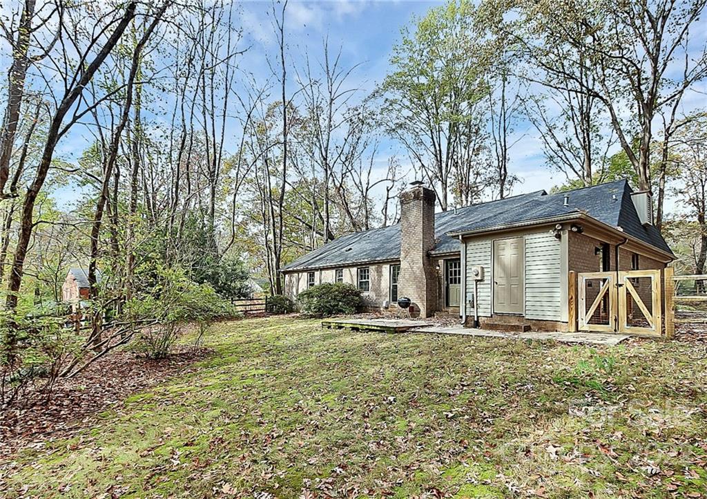 Sardis Forest - Residential