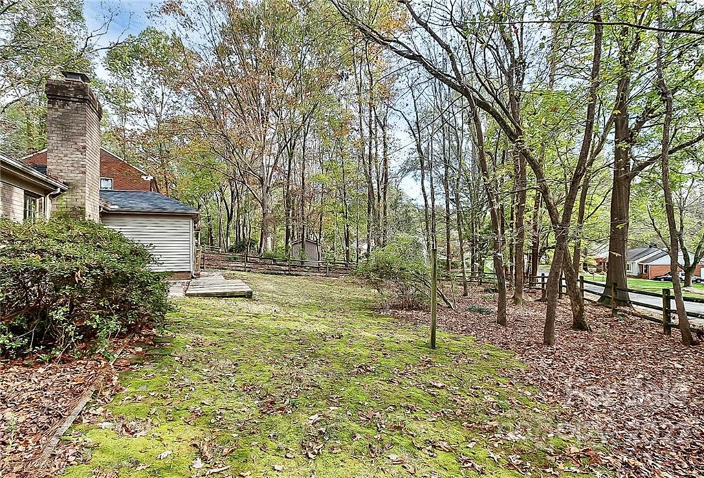 Sardis Forest - Residential