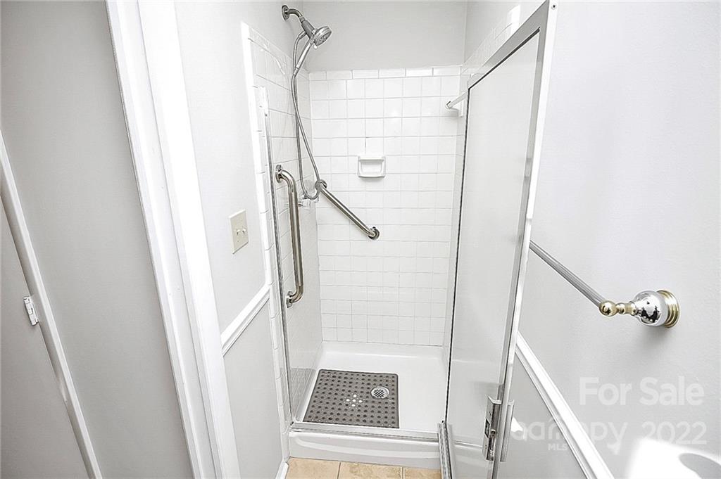 Sardis Forest - Residential