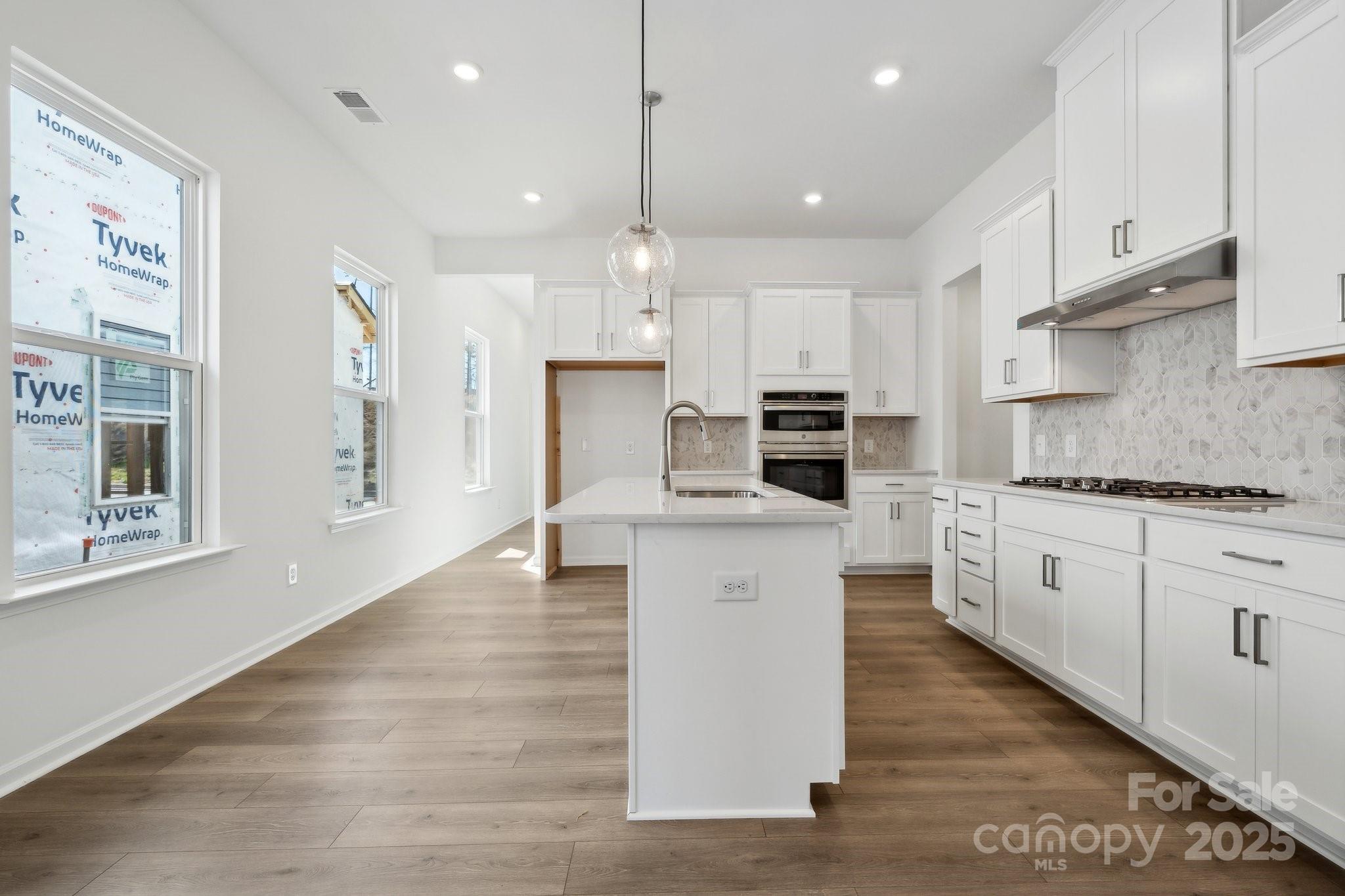 The Ridge at Sugar Creek - Residential