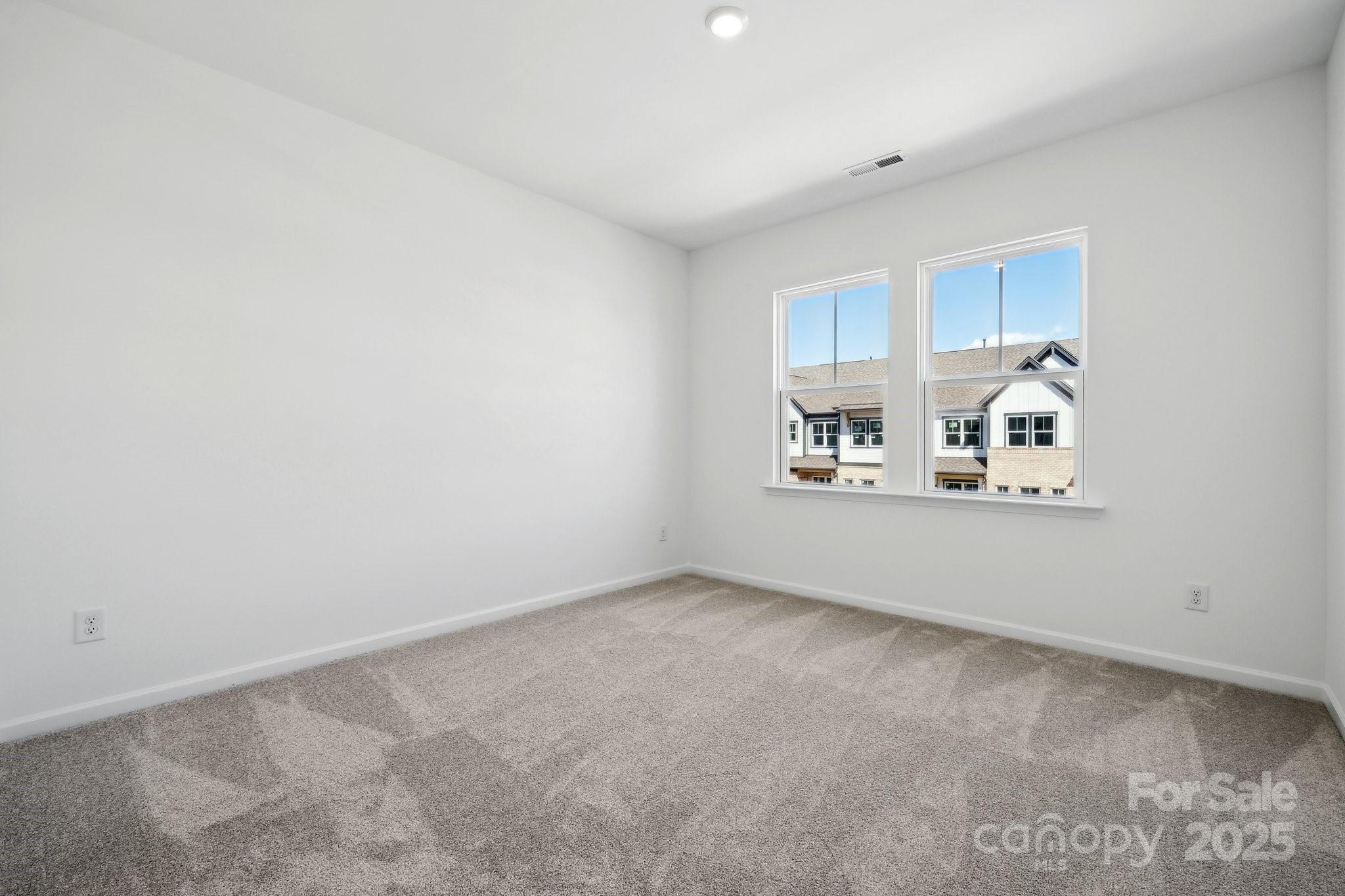 The Ridge at Sugar Creek - Residential