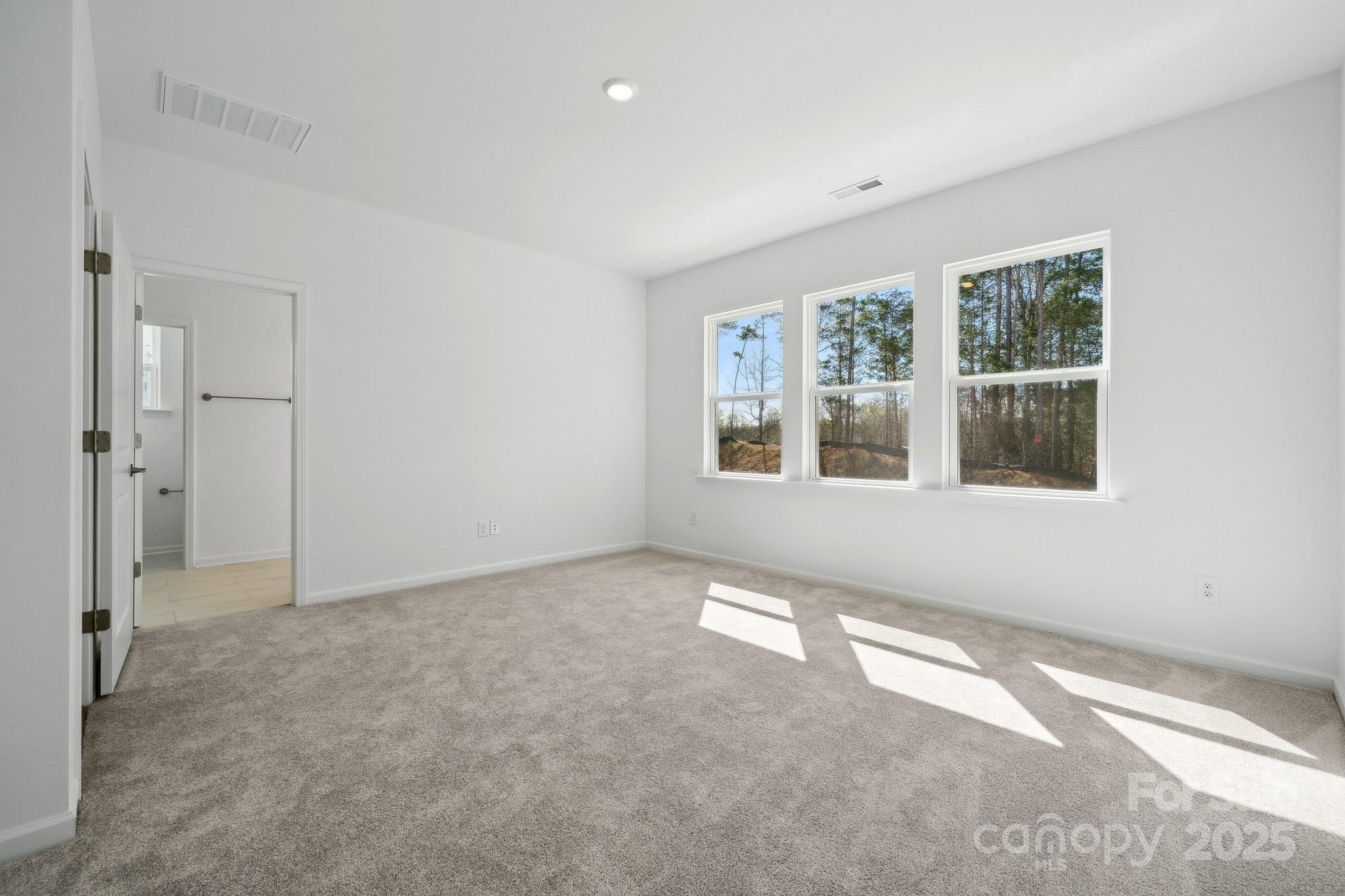 The Ridge at Sugar Creek - Residential