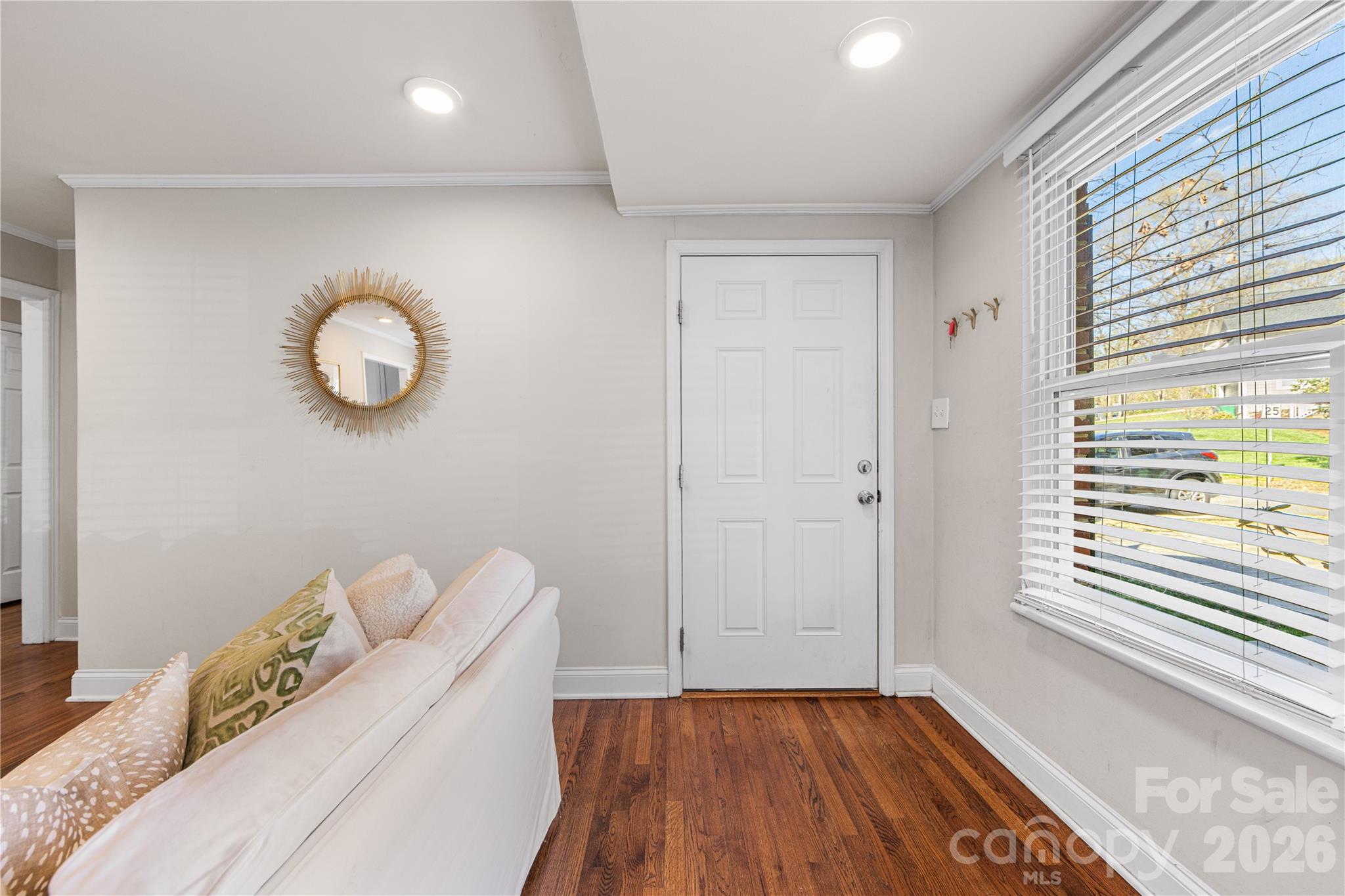 4922 Valley Stream Road