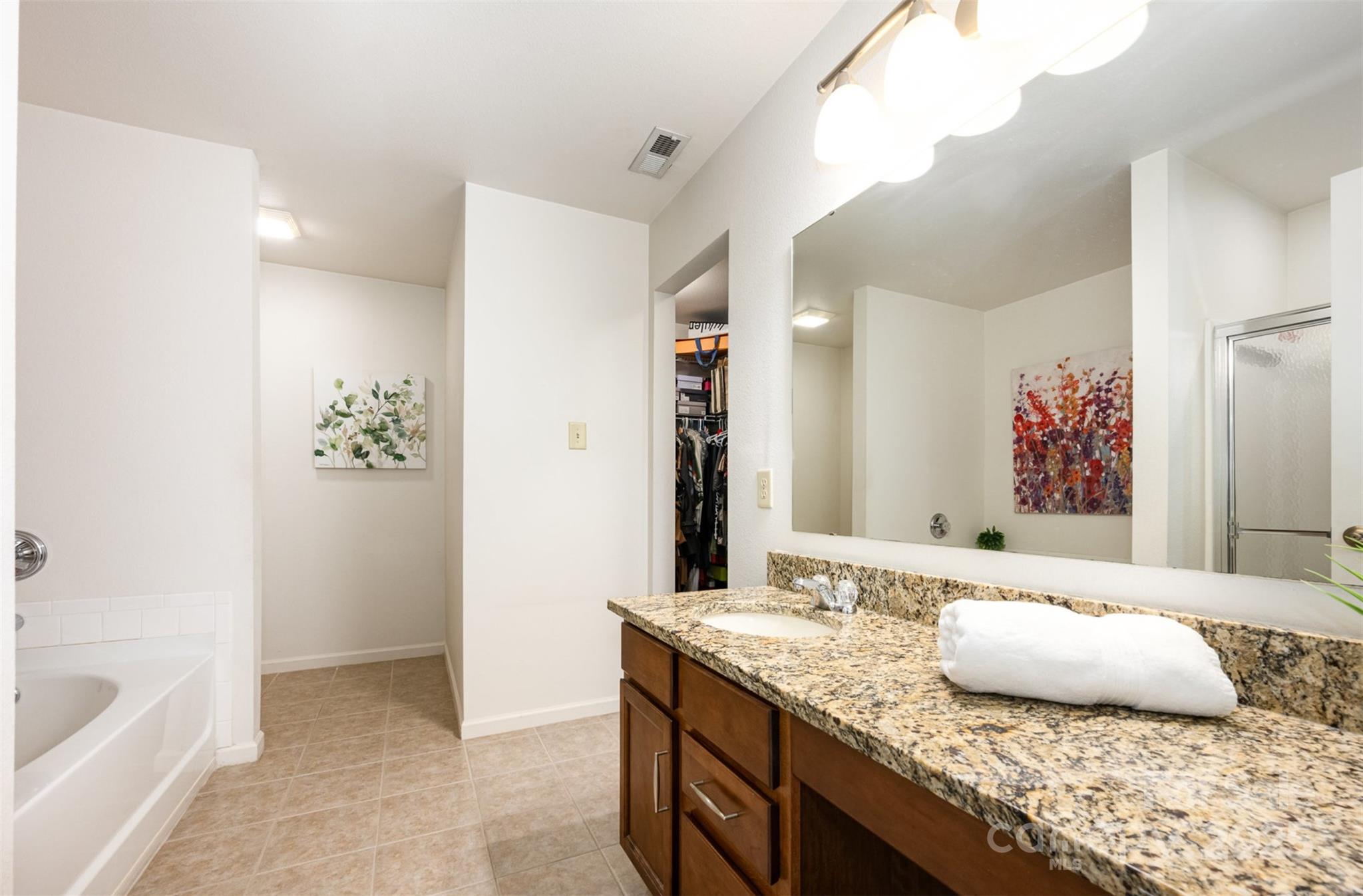 Fort Mill, South Carolina 29715, United States, 4 Bedrooms Bedrooms, ,3 BathroomsBathrooms,Residential,Under Contract,153368