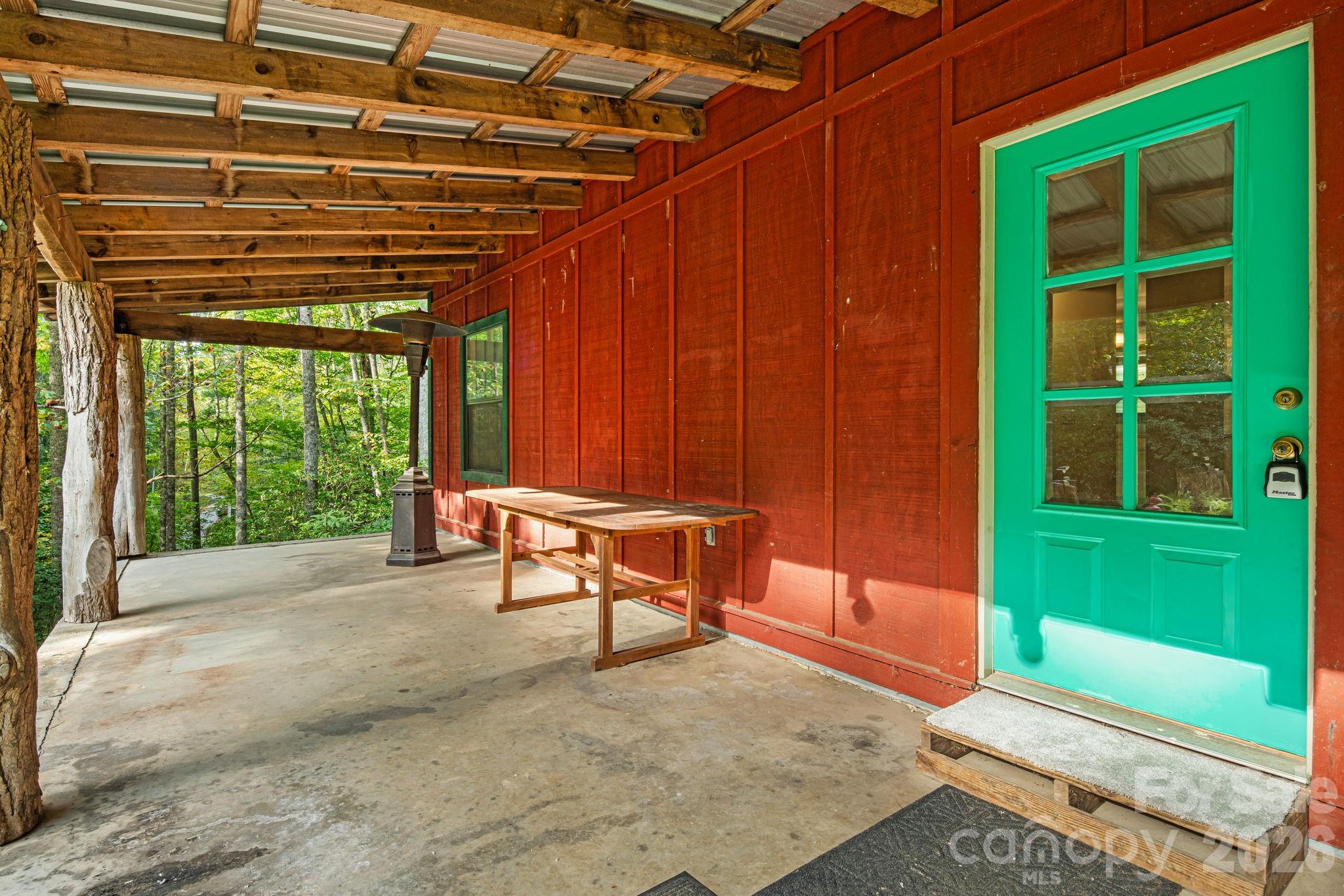 Line Runner Ridge - Residential