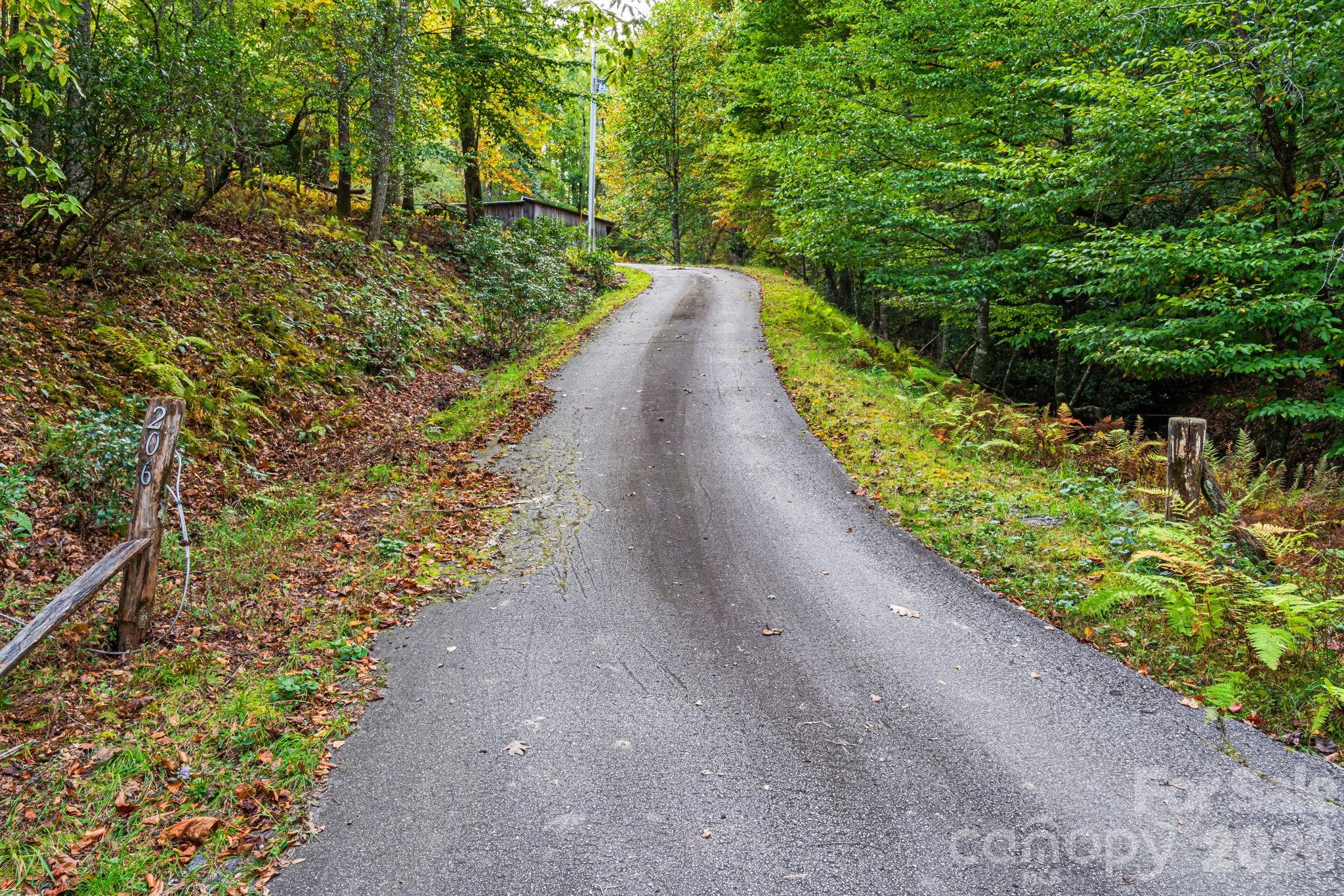Line Runner Ridge - Residential