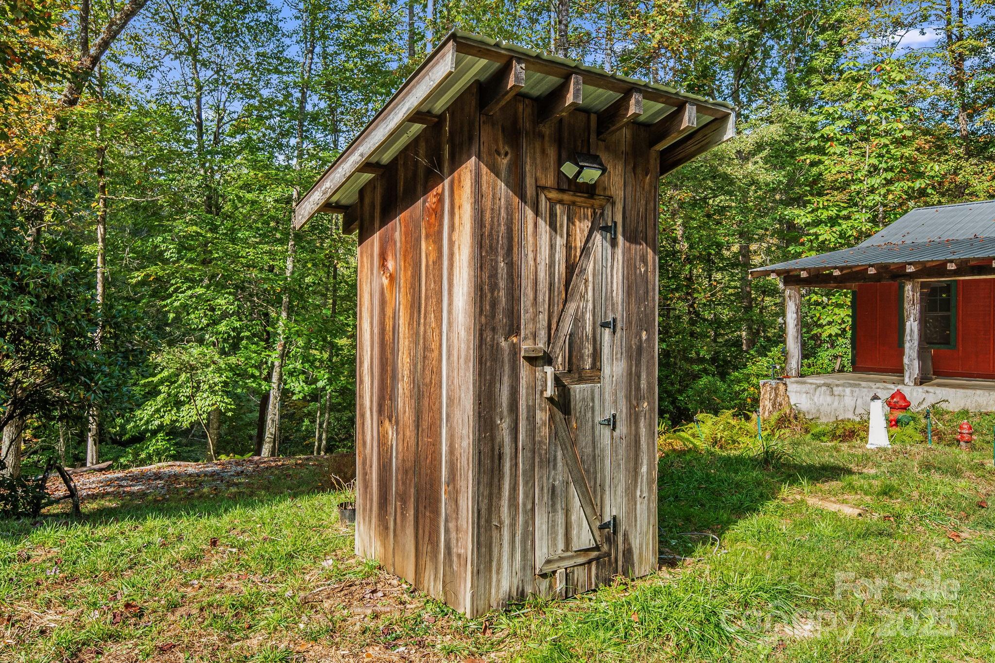 Line Runner Ridge - Residential