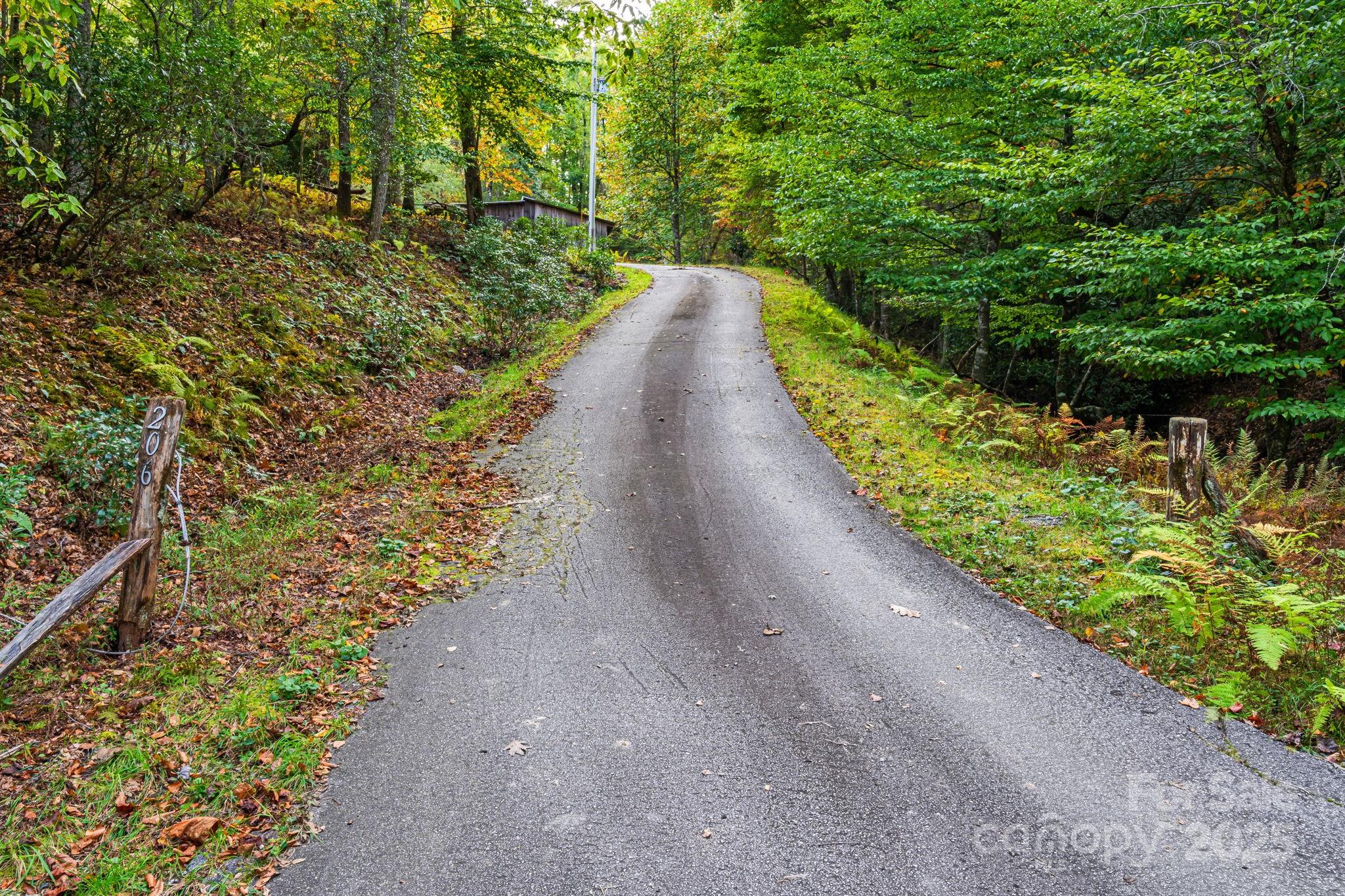Line Runner Ridge - Residential