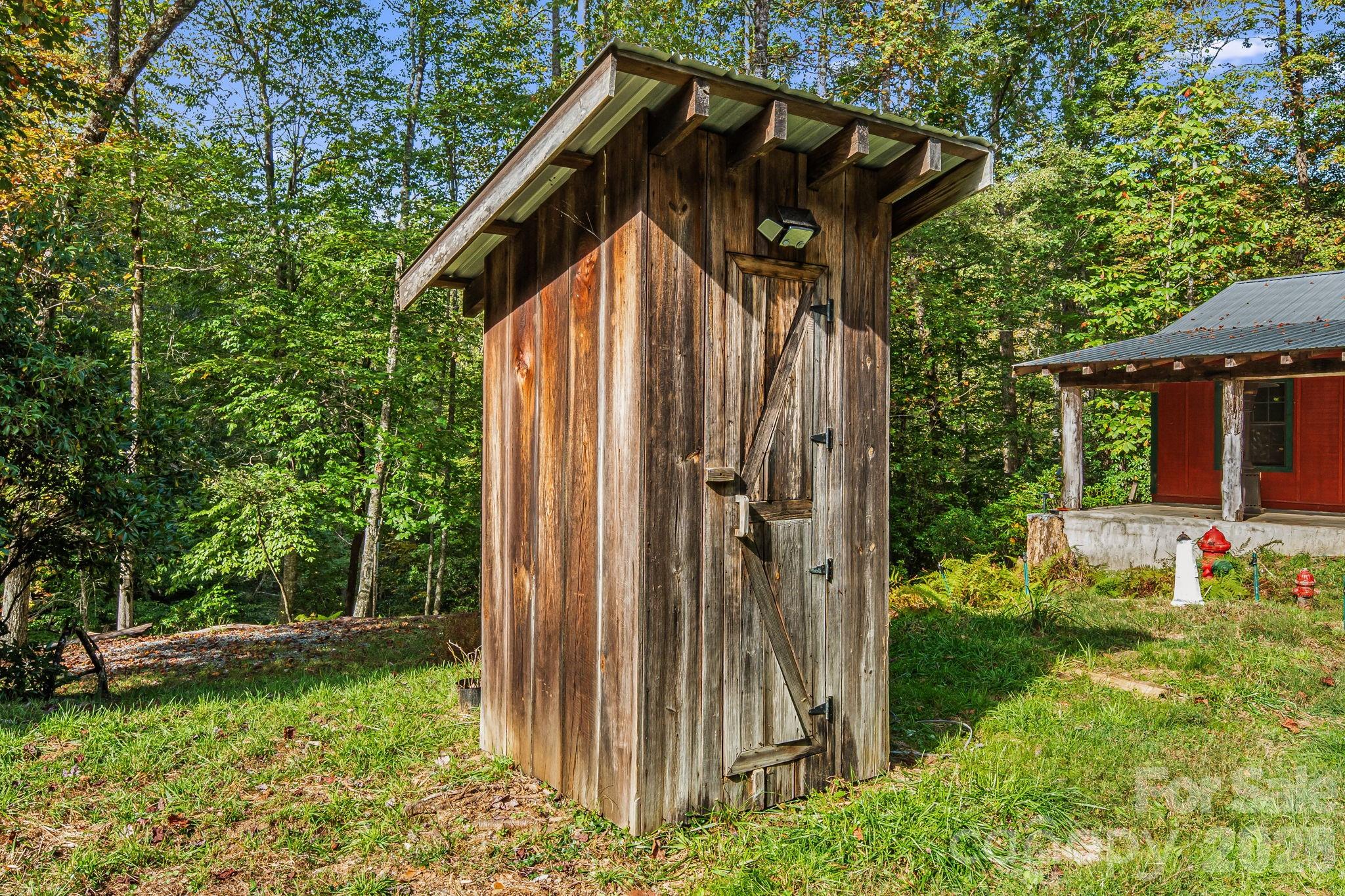 Line Runner Ridge - Residential