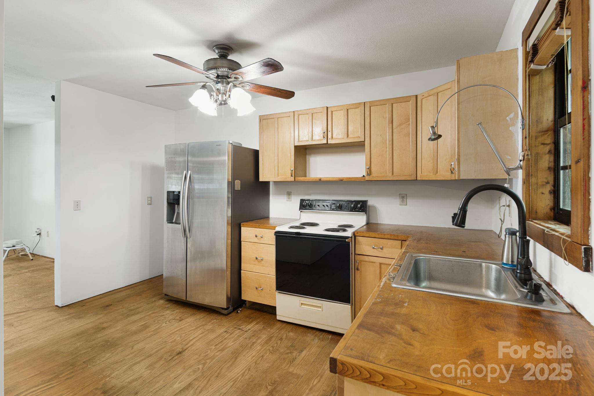 Line Runner Ridge - Residential