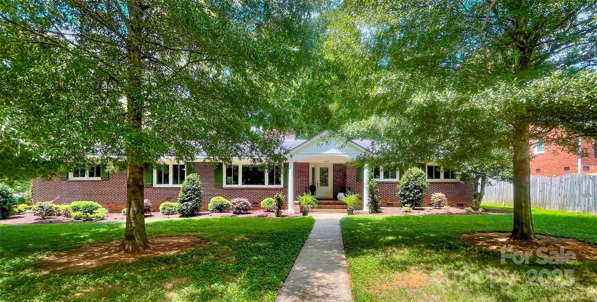 4742 Emory Lane