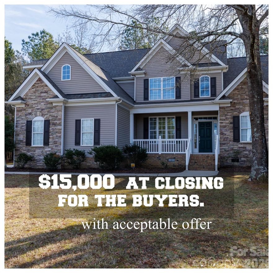 Beautiful home in the desirable Stonetrace subdivision, tucked away on a quiet cul-de-sac. This 3-bedroom, 2.5-bath home features elegant moldings throughout and a primary ensuite conveniently located on the main level. The spacious layout includes a bonus room and a loft area that is perfect for a home office or study.
The kitchen offers a breakfast area and flows into an attached sitting room, ideal for everyday living or entertaining. Recent updates include a new roof (2024), HVAC replacement (2025), an encapsulated crawl space with a dehumidifier (2025), along with new carpet and fresh interior paint in 2026. Conveniently located near shopping, medical facilities, the hospital, and with easy access to the interstate. 
Seller offering up to $15,000 in concessions with an acceptable offer.