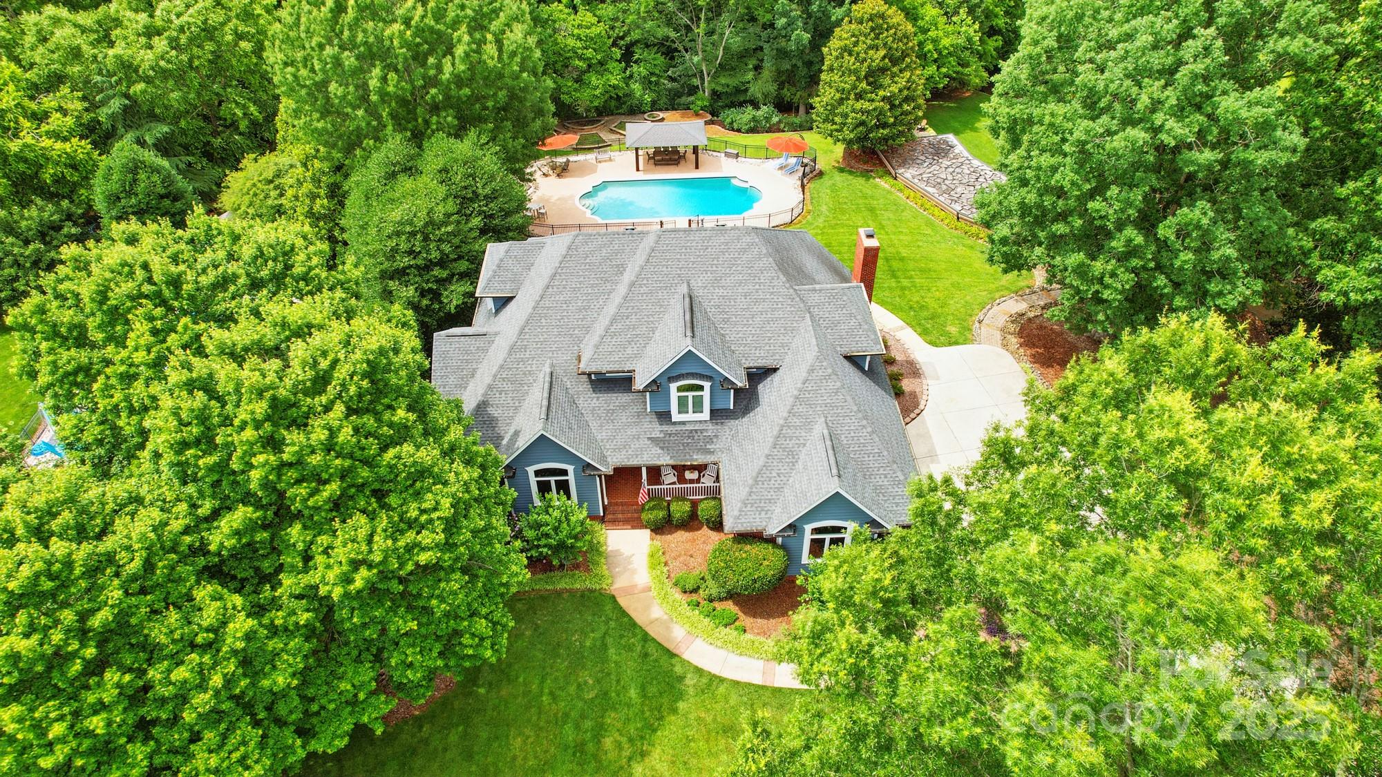 1042 Heather Glen Drive