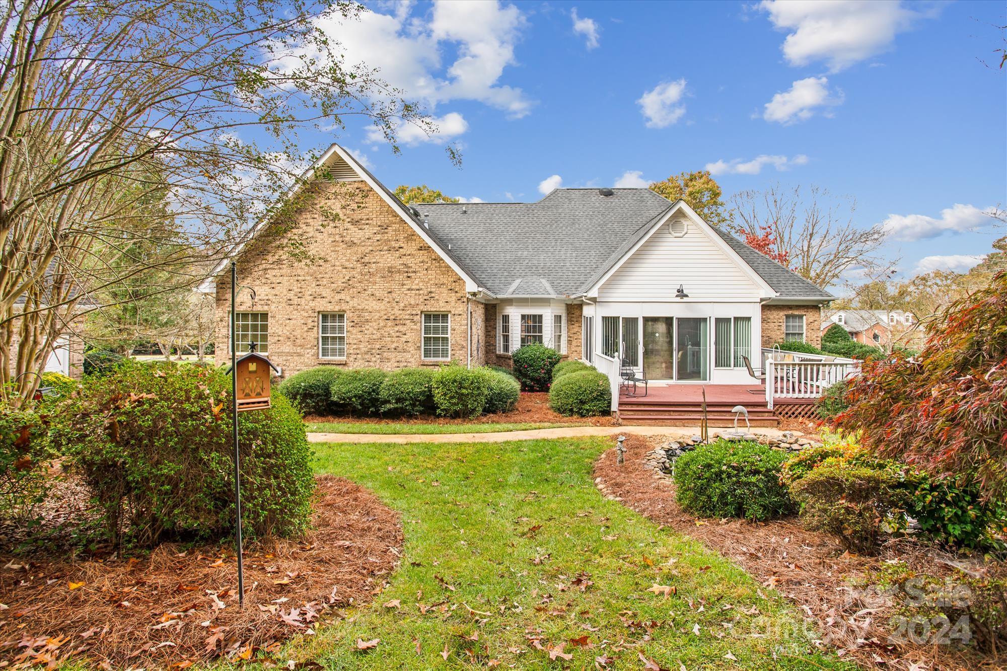 Weddington Downs - Residential