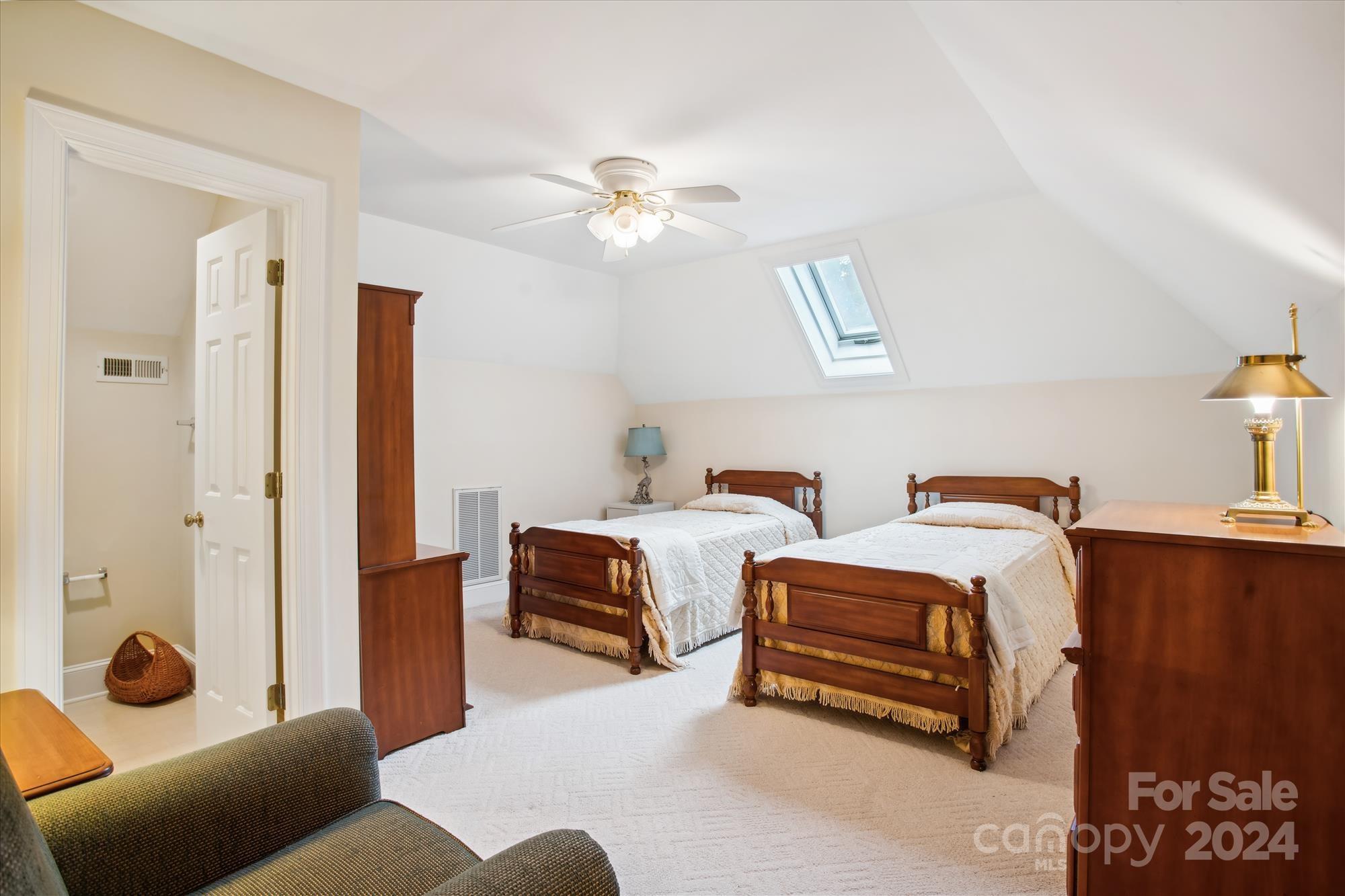 Weddington Downs - Residential