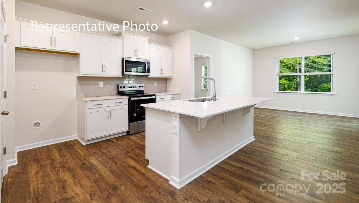 3403 Lacebark Lane