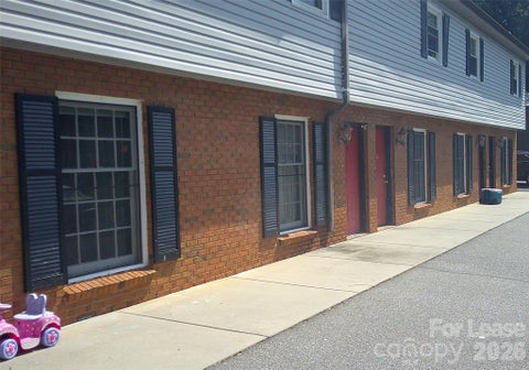 Photo of 253 16th Avenue NE #2, Hickory, NC 28601 (MLS # 4421704)