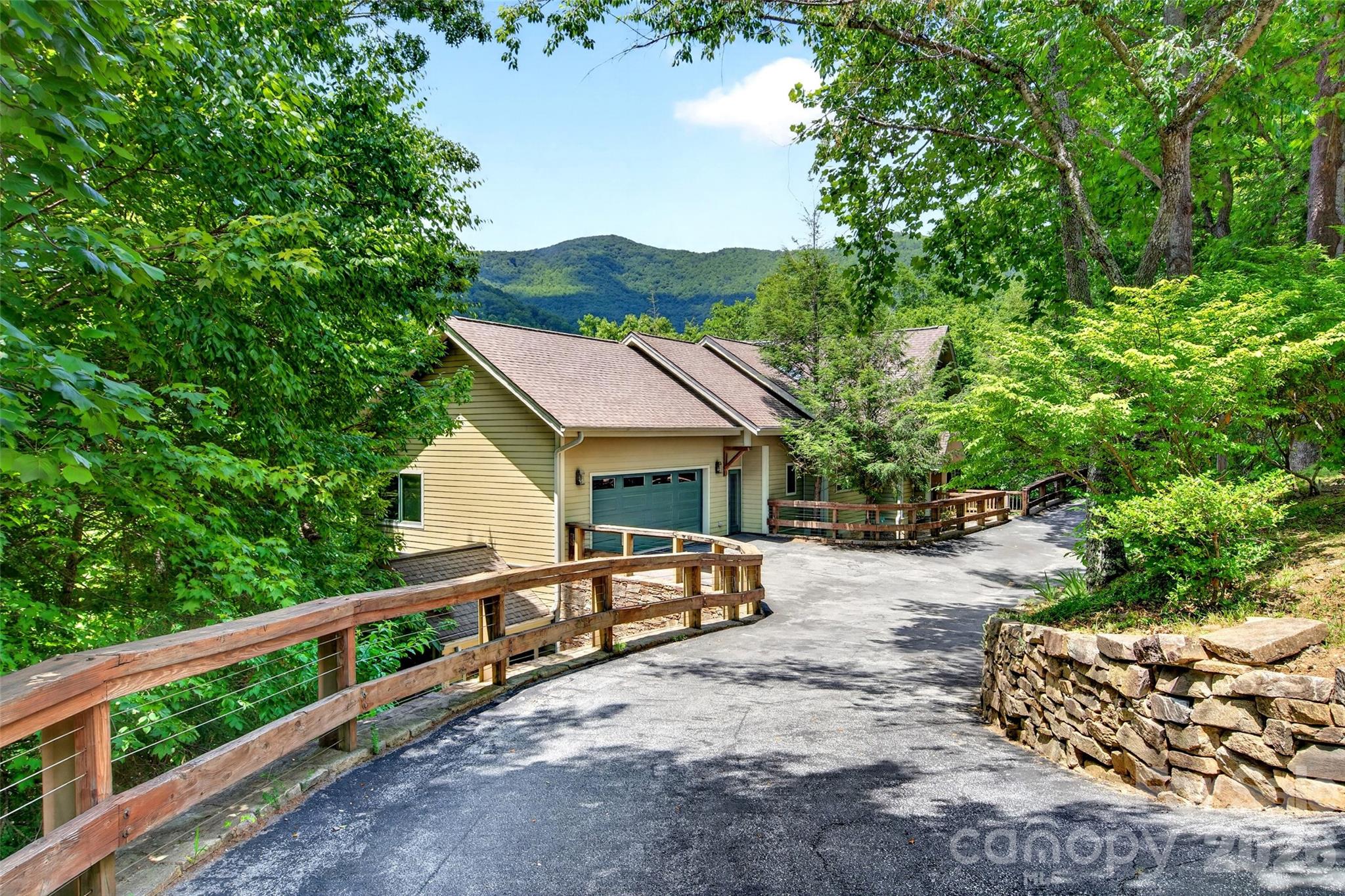 117 Shenandoah Terrace