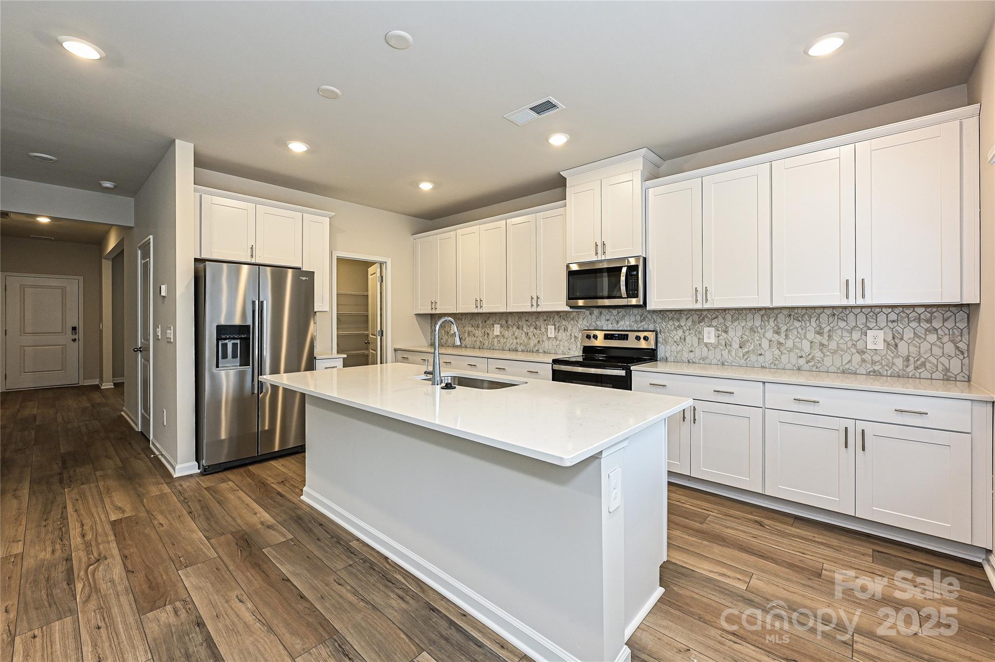 1987 Paddlewheel Drive