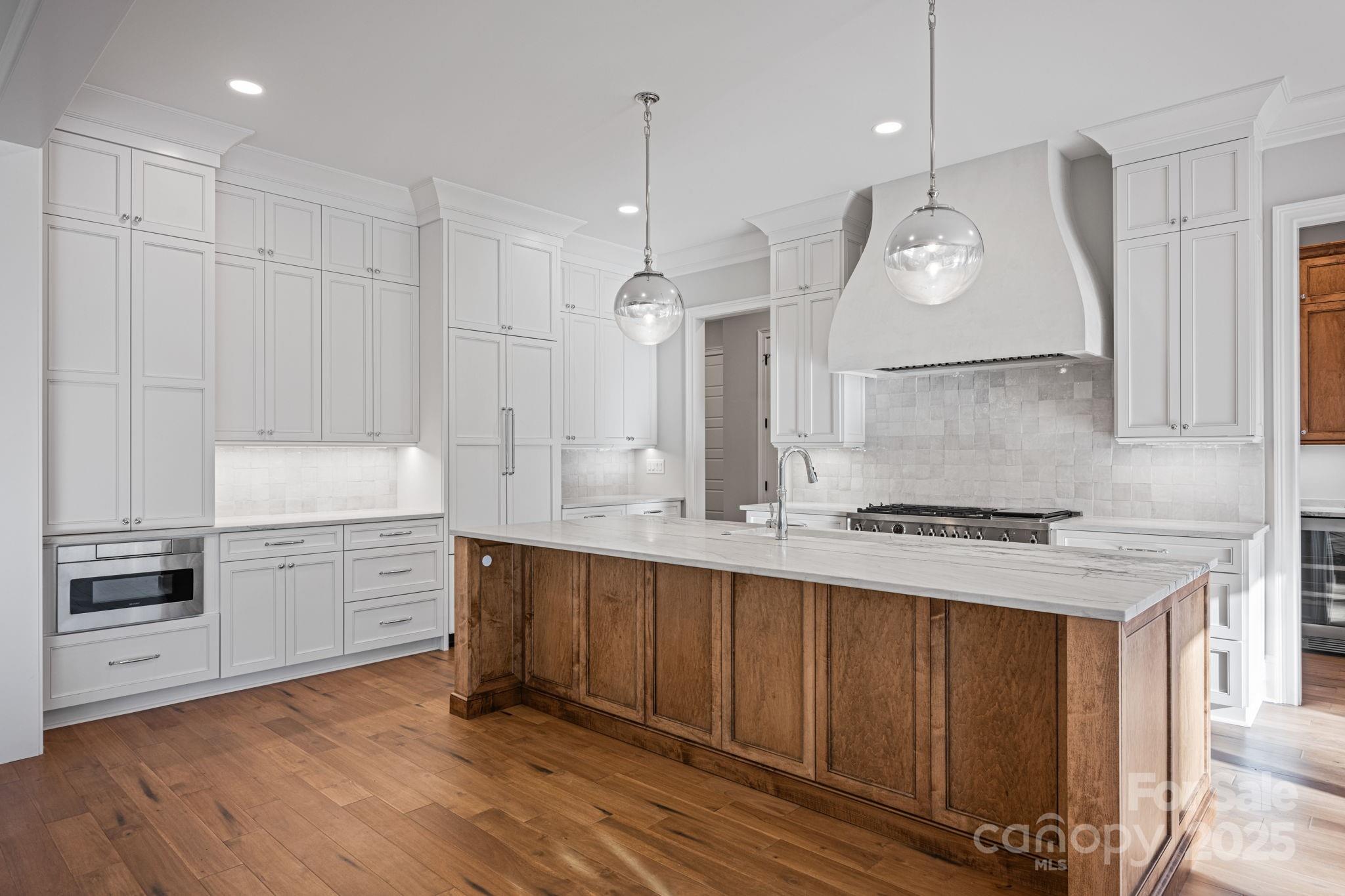 Davidson Equus - Residential