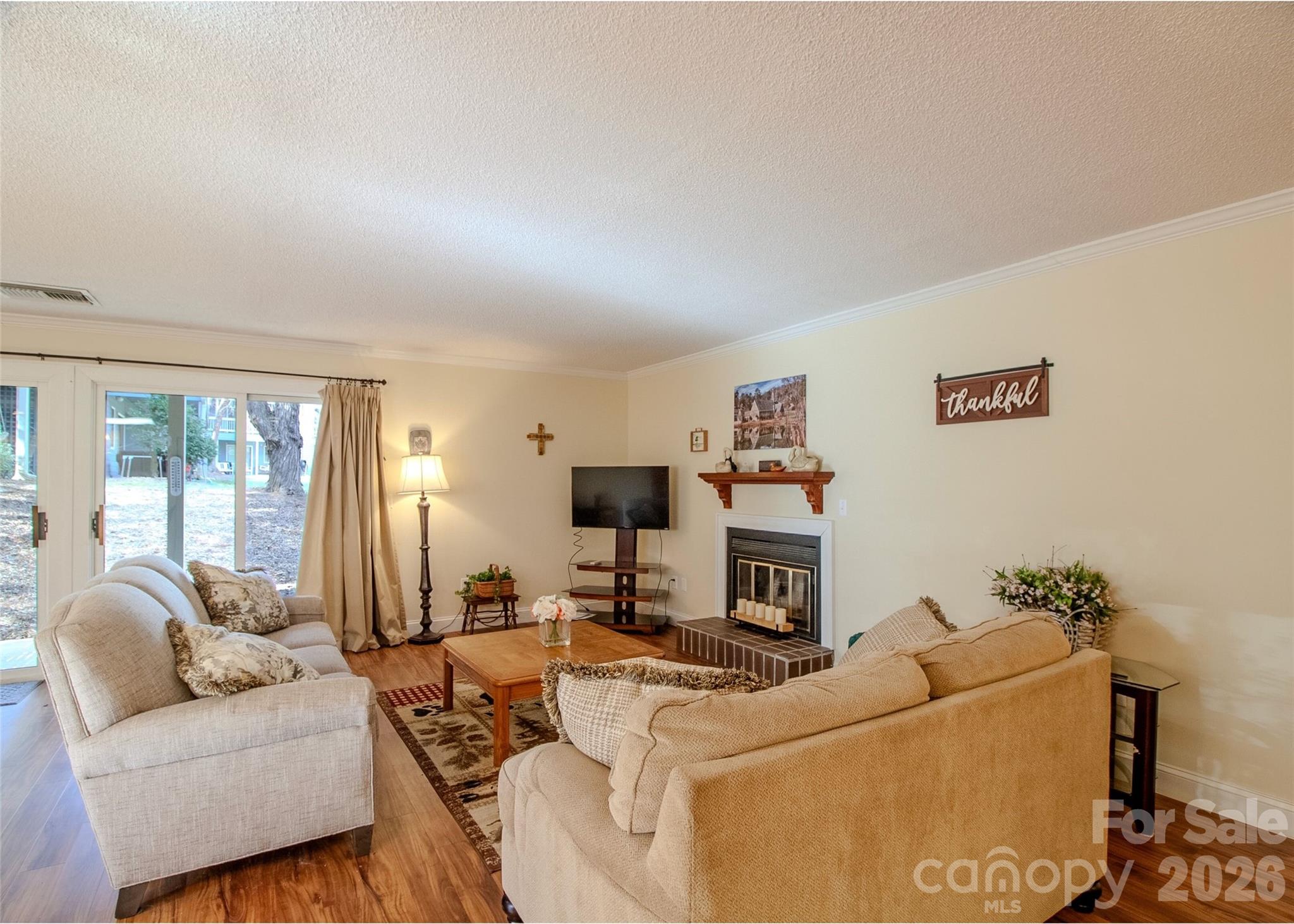 Tri Vista Villas - Residential