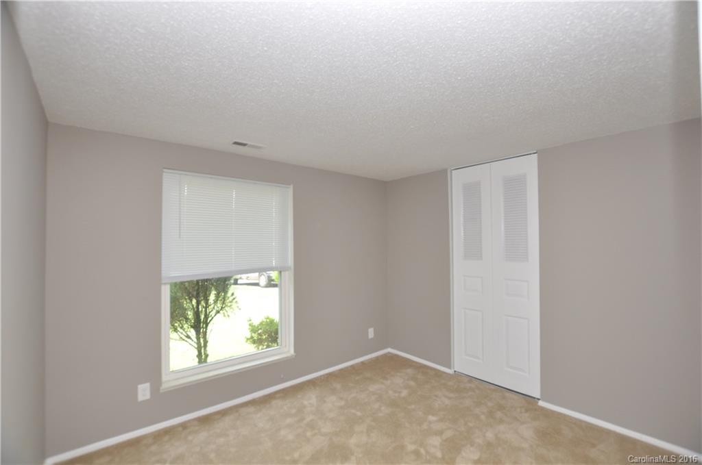 Shadow Lake - Residential Lease