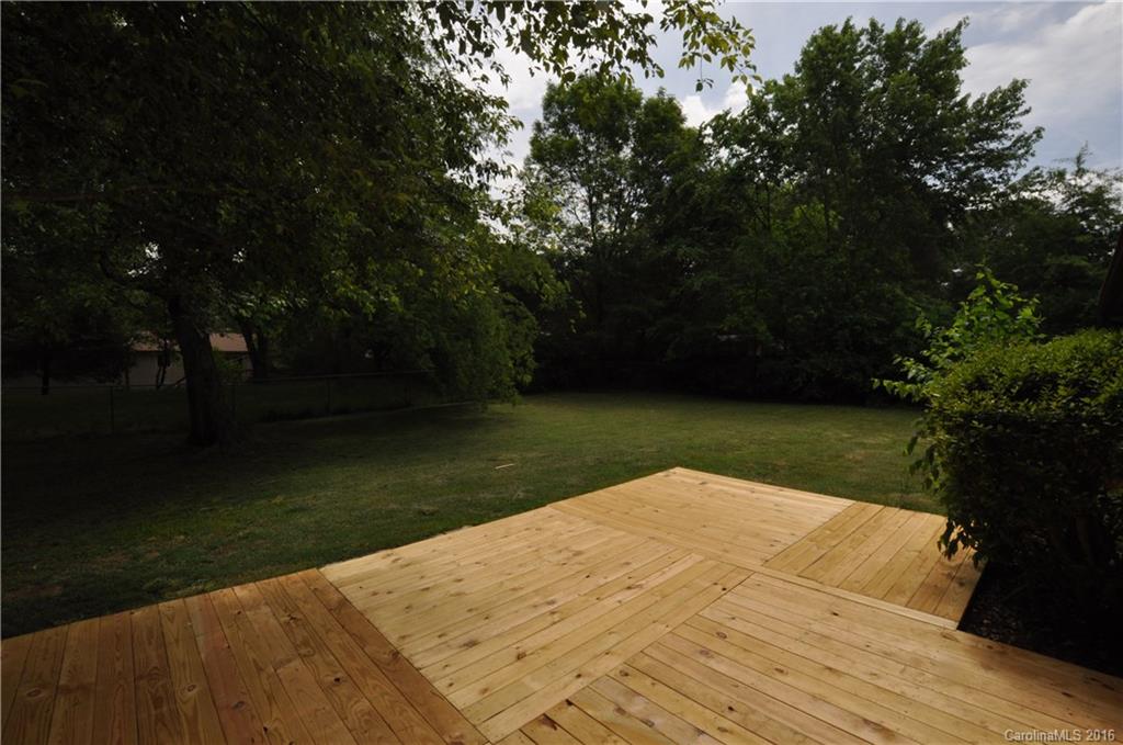 Shadow Lake - Residential Lease