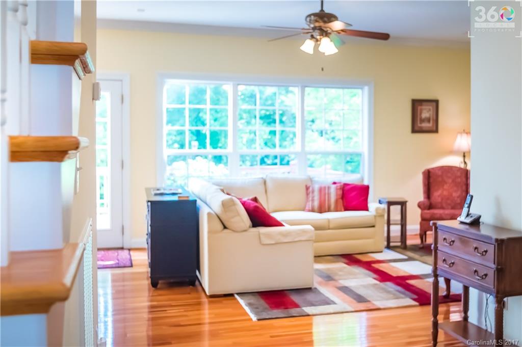 Seven Oaks - Residential