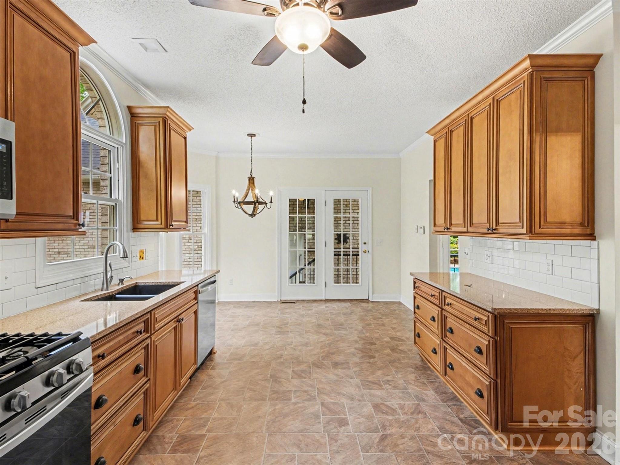 Oakview Commons - Residential